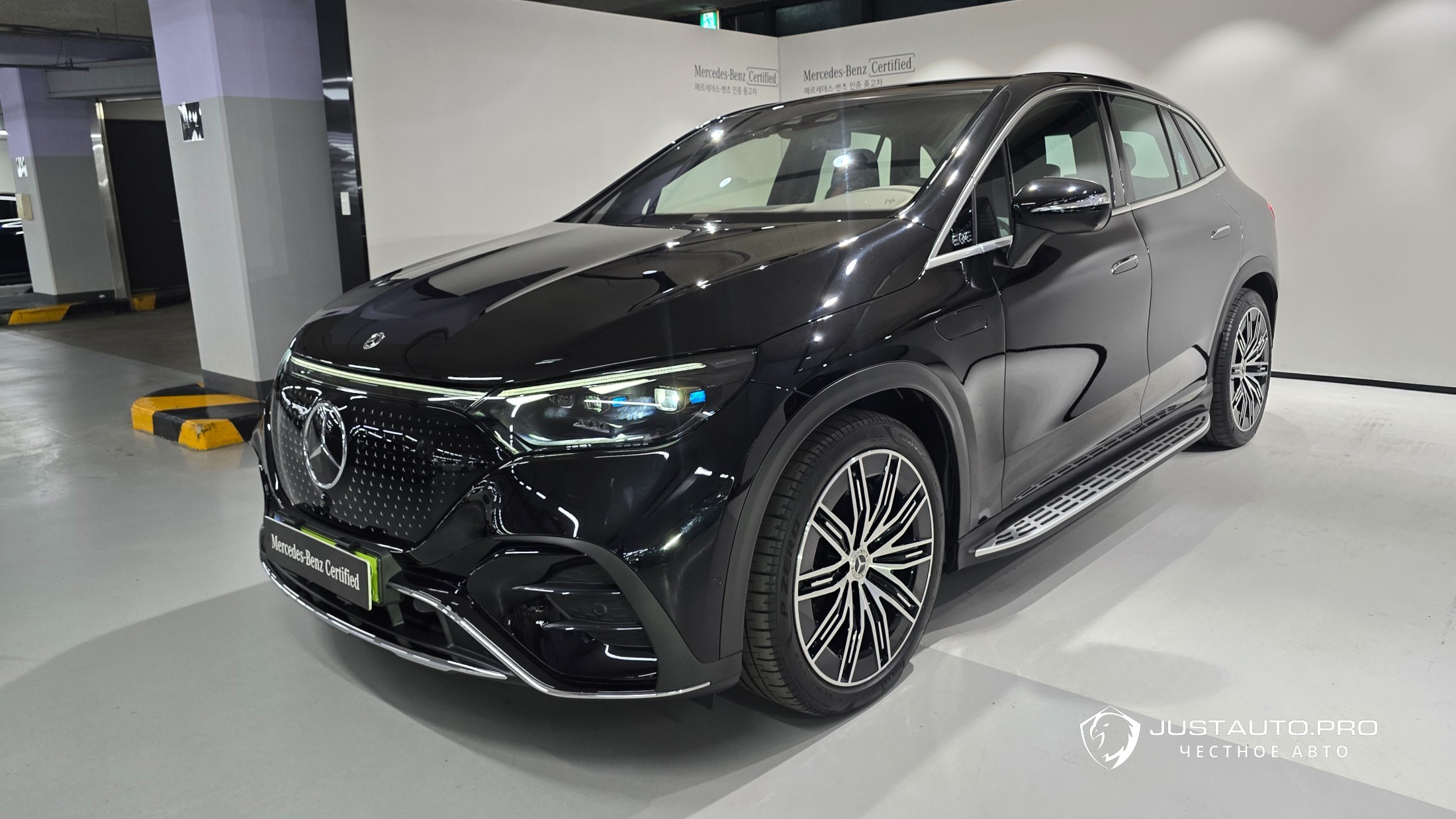Автомобиль Mercedes-Benz EQE