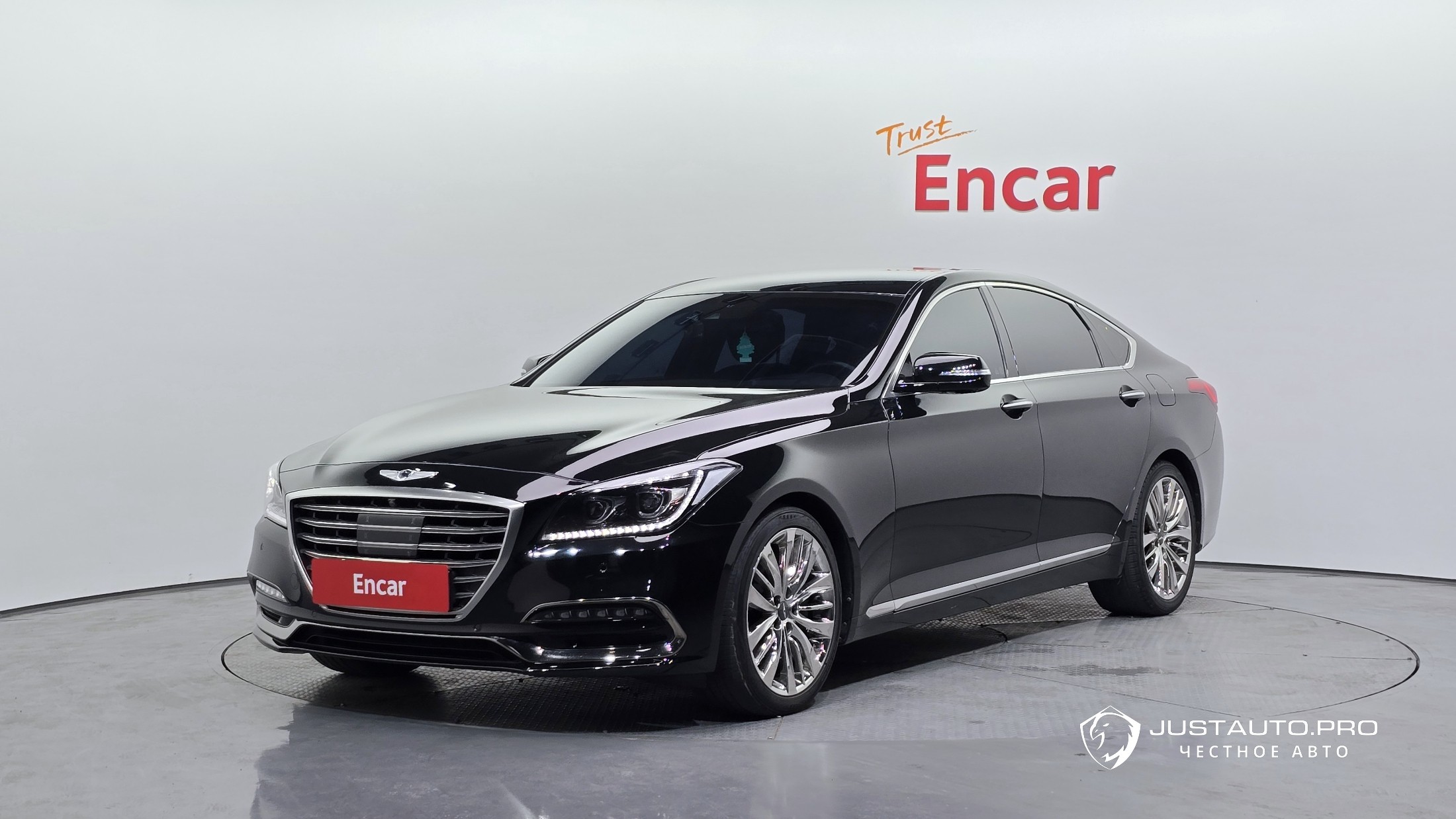 Автомобиль Genesis G80