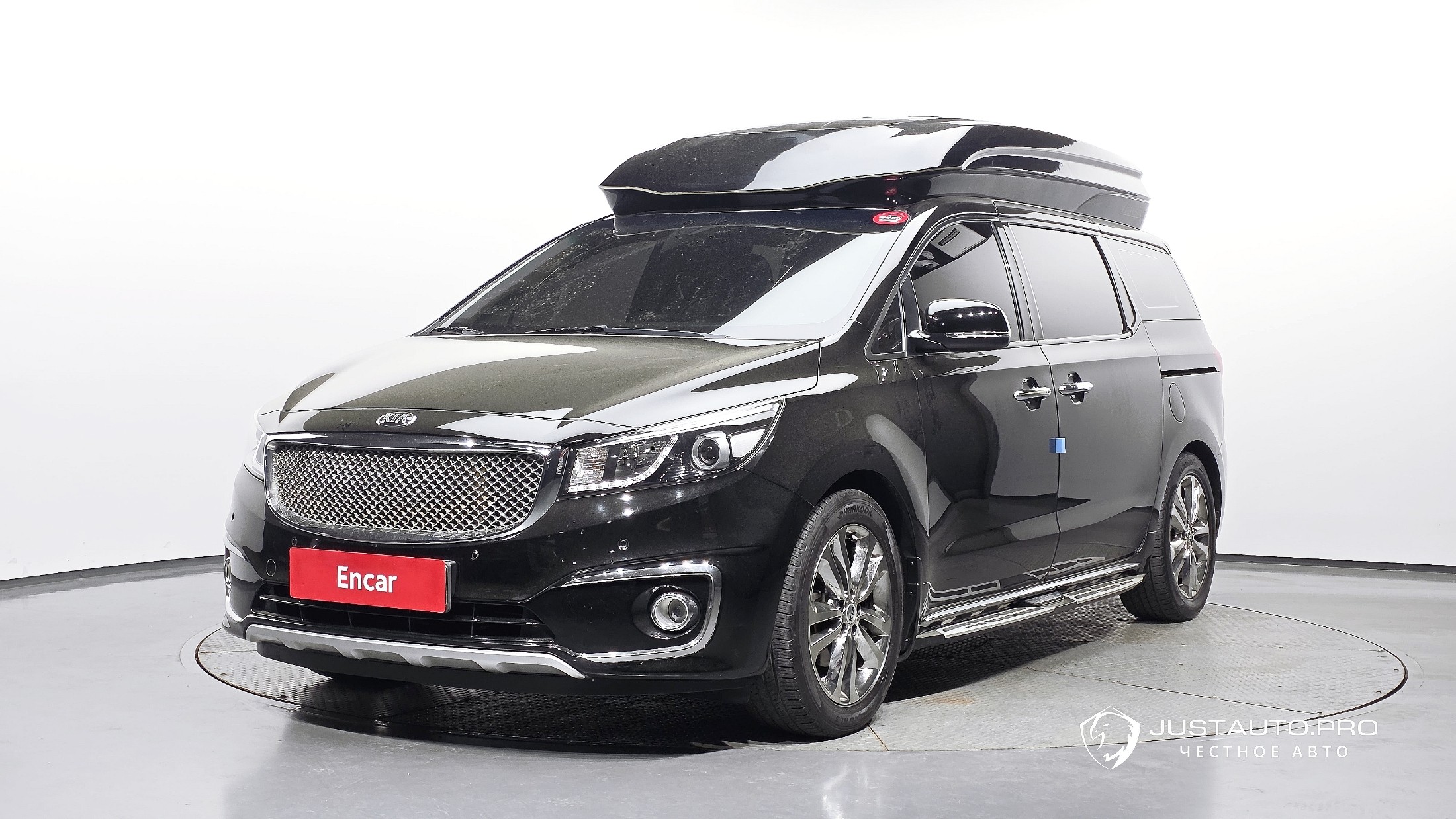 Автомобиль Kia Canival