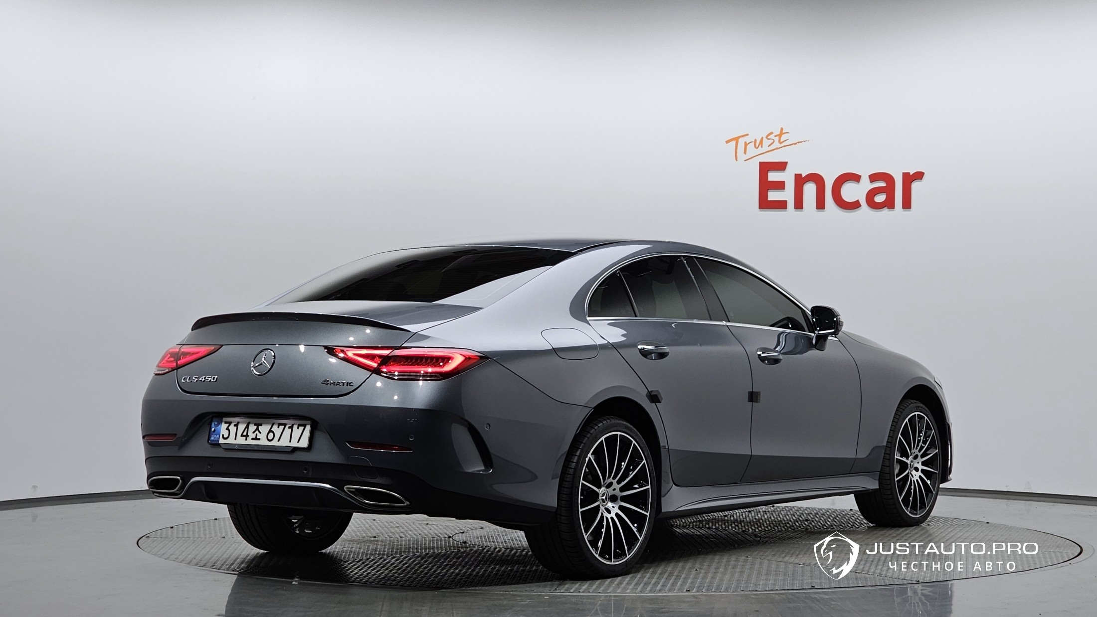 Автомобиль Mercedes-Benz CLS-Class