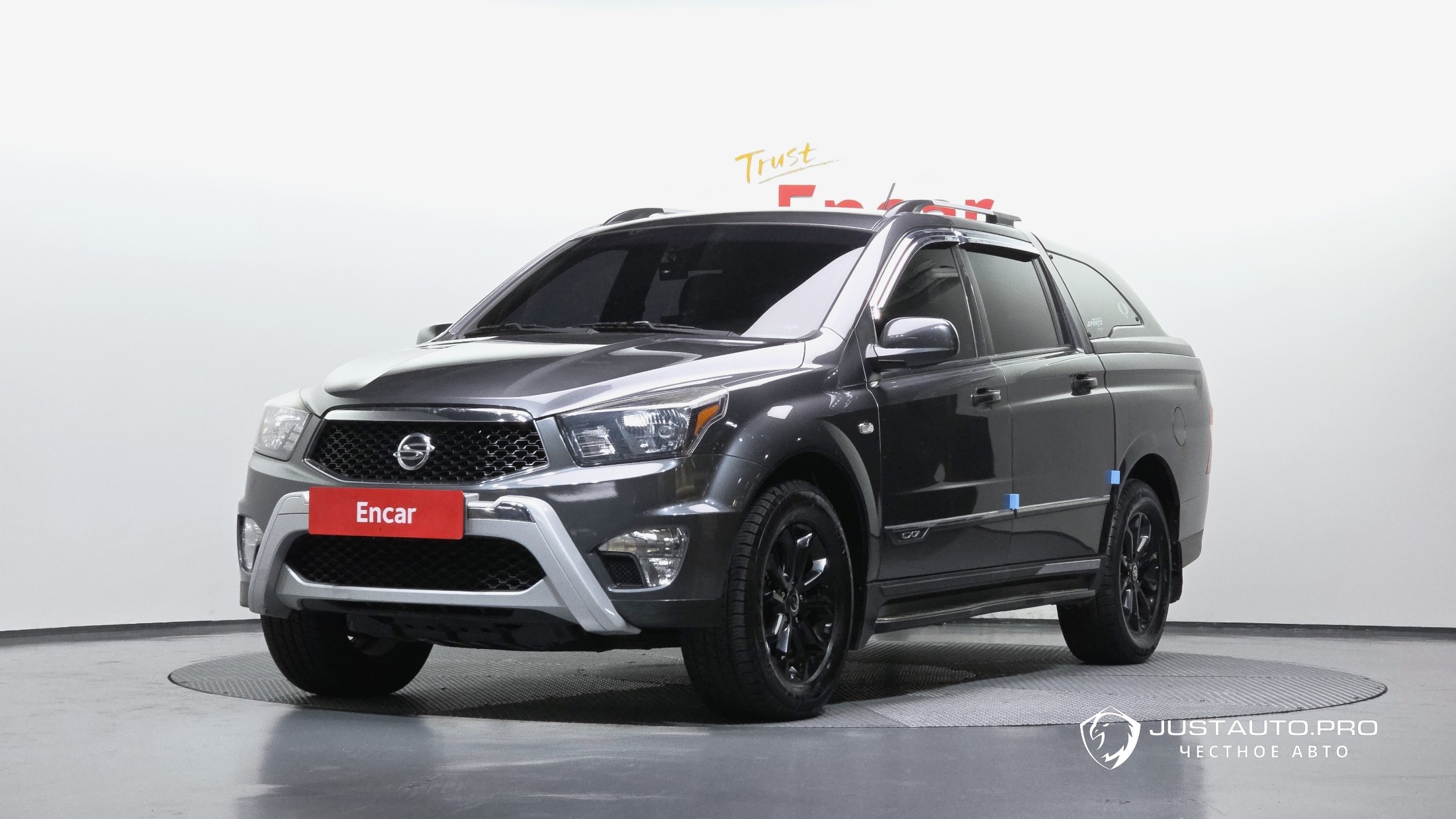 Автомобиль KG_Mobility_Ssangyong KORANDO