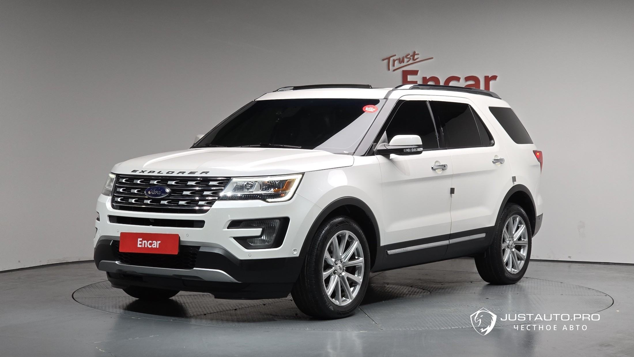 Автомобиль Ford Explorer