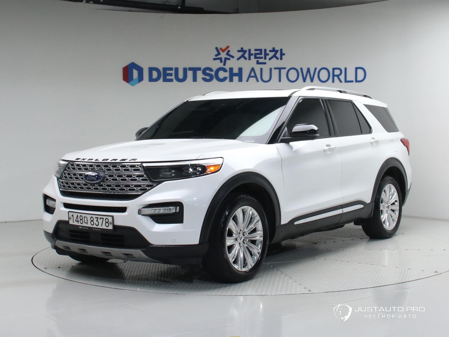 Автомобиль Ford Explorer