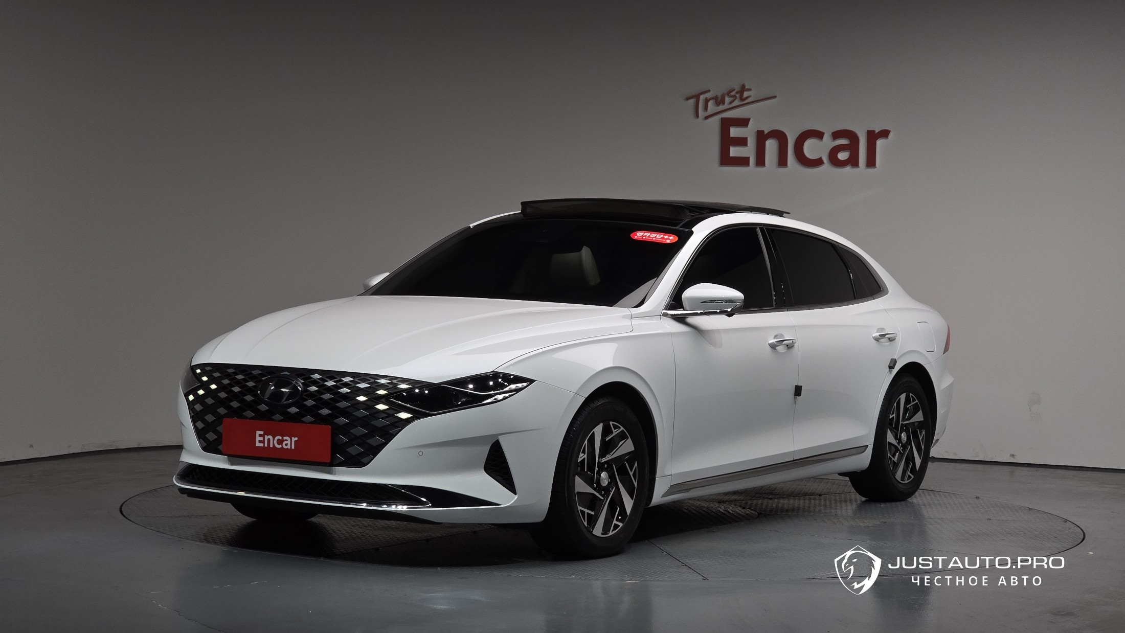 Автомобиль Hyundai Grandeur