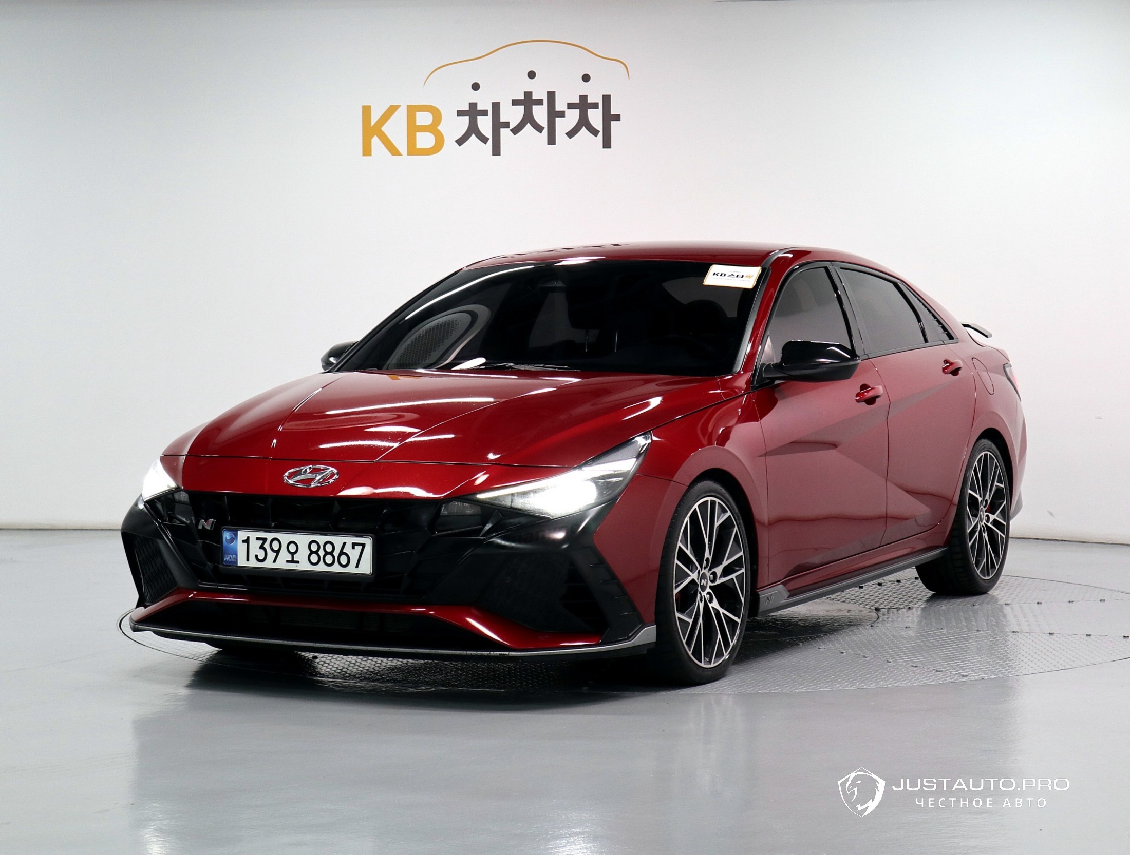 Автомобиль Hyundai AVANTE