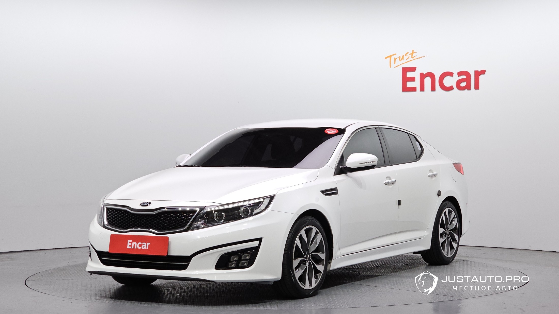 Автомобиль Kia K5