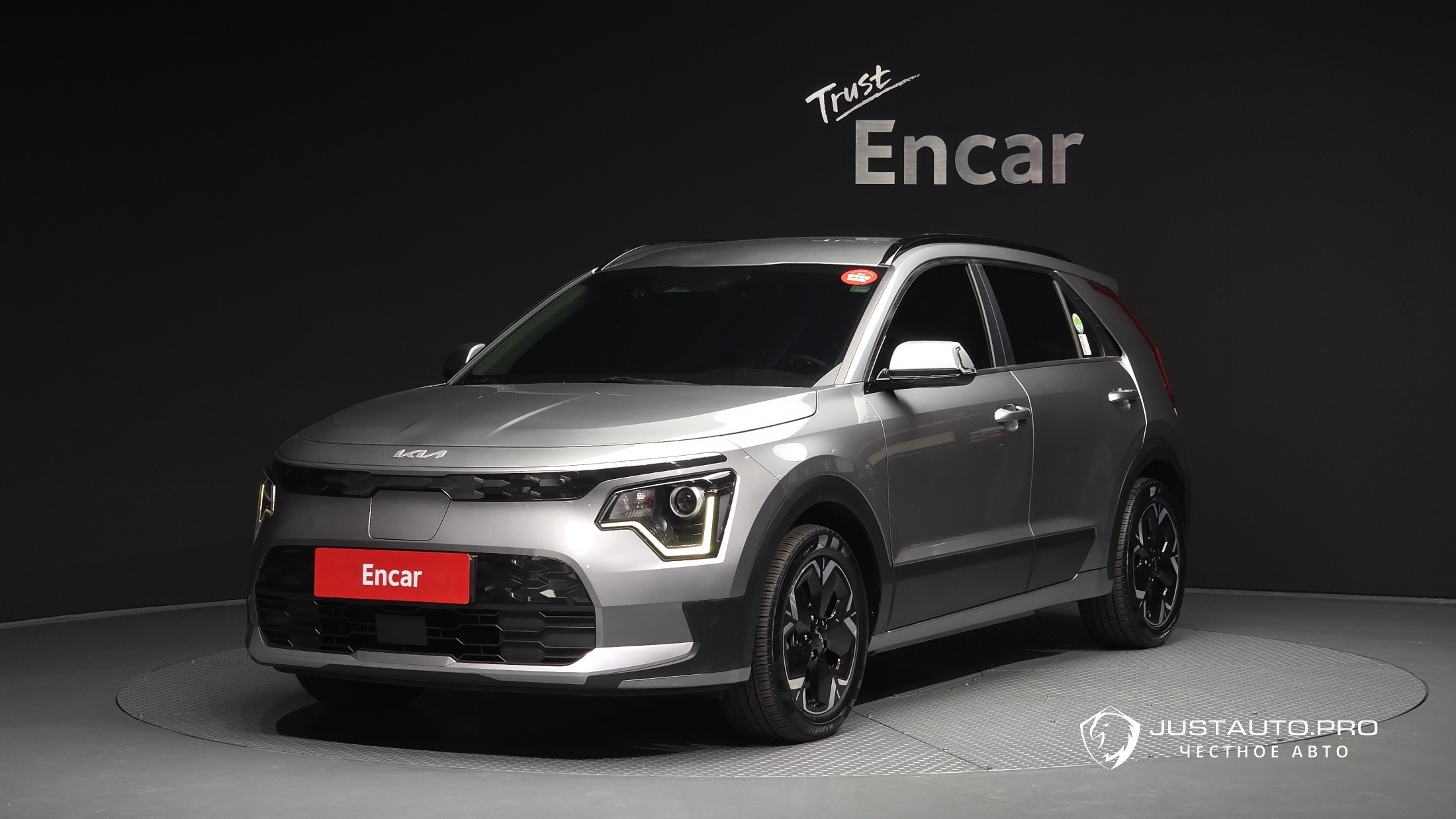 Автомобиль Kia Niro