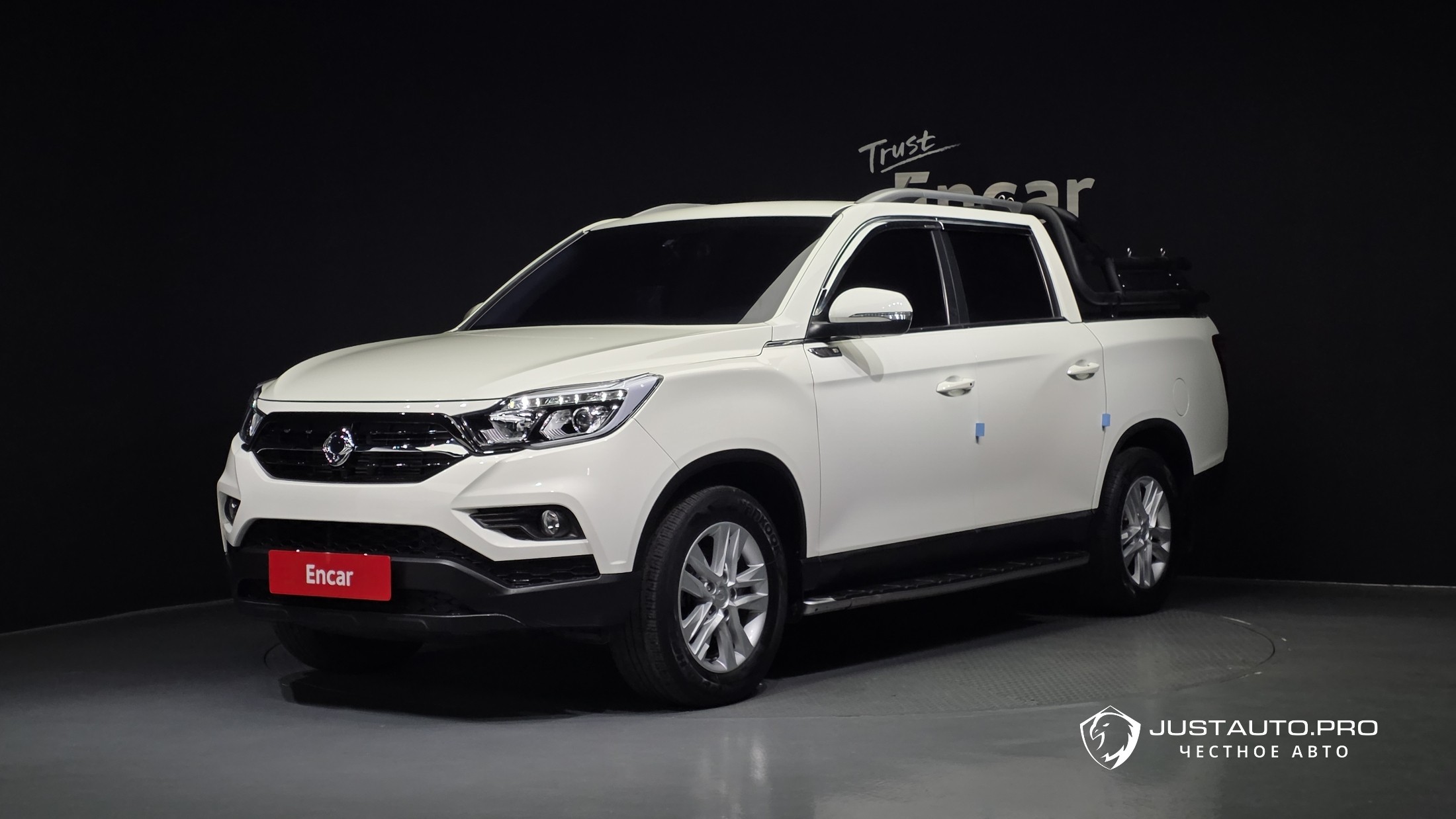 Автомобиль KG_Mobility_Ssangyong Rexton