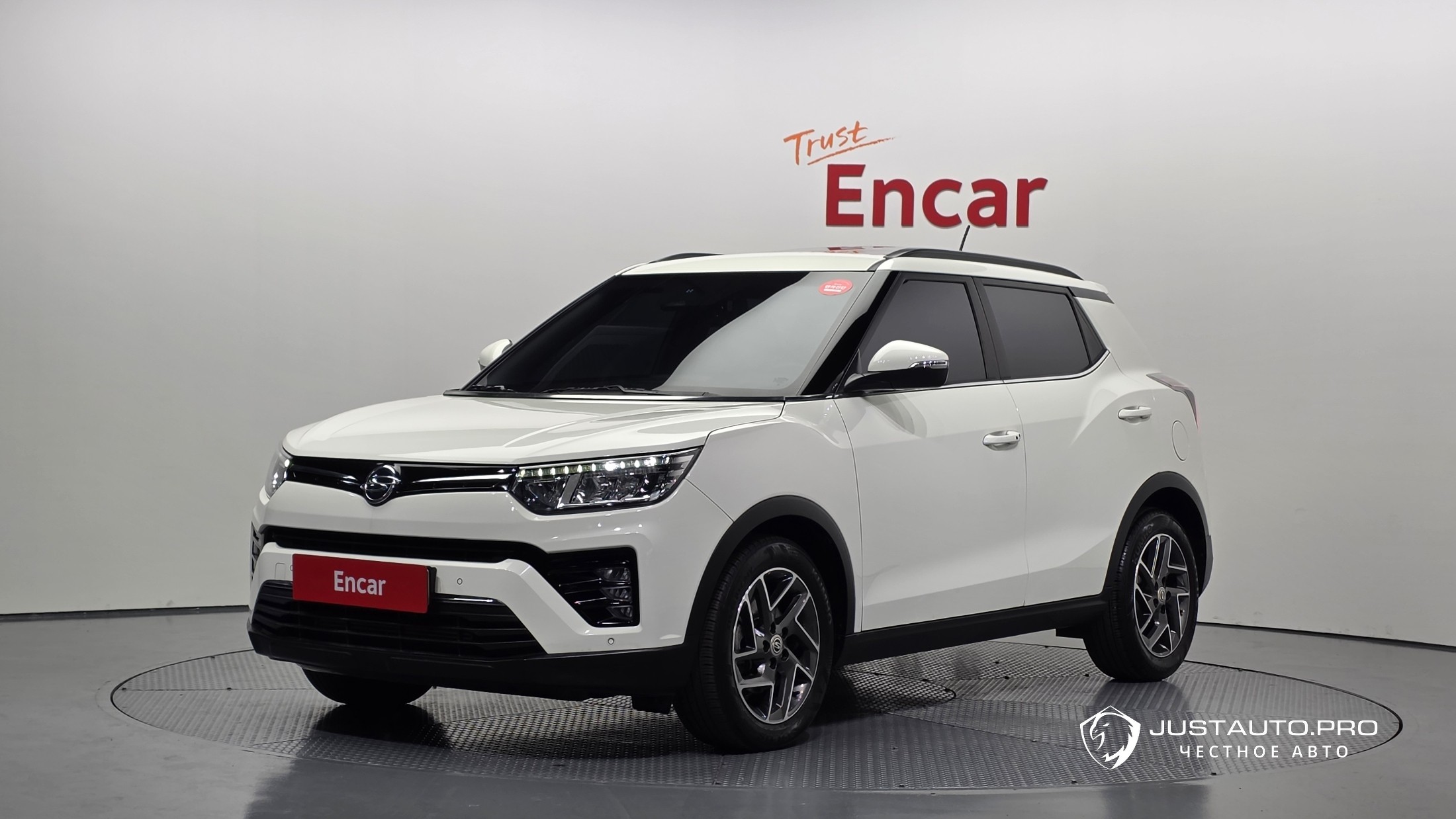 Автомобиль KG_Mobility_Ssangyong TIBOLI