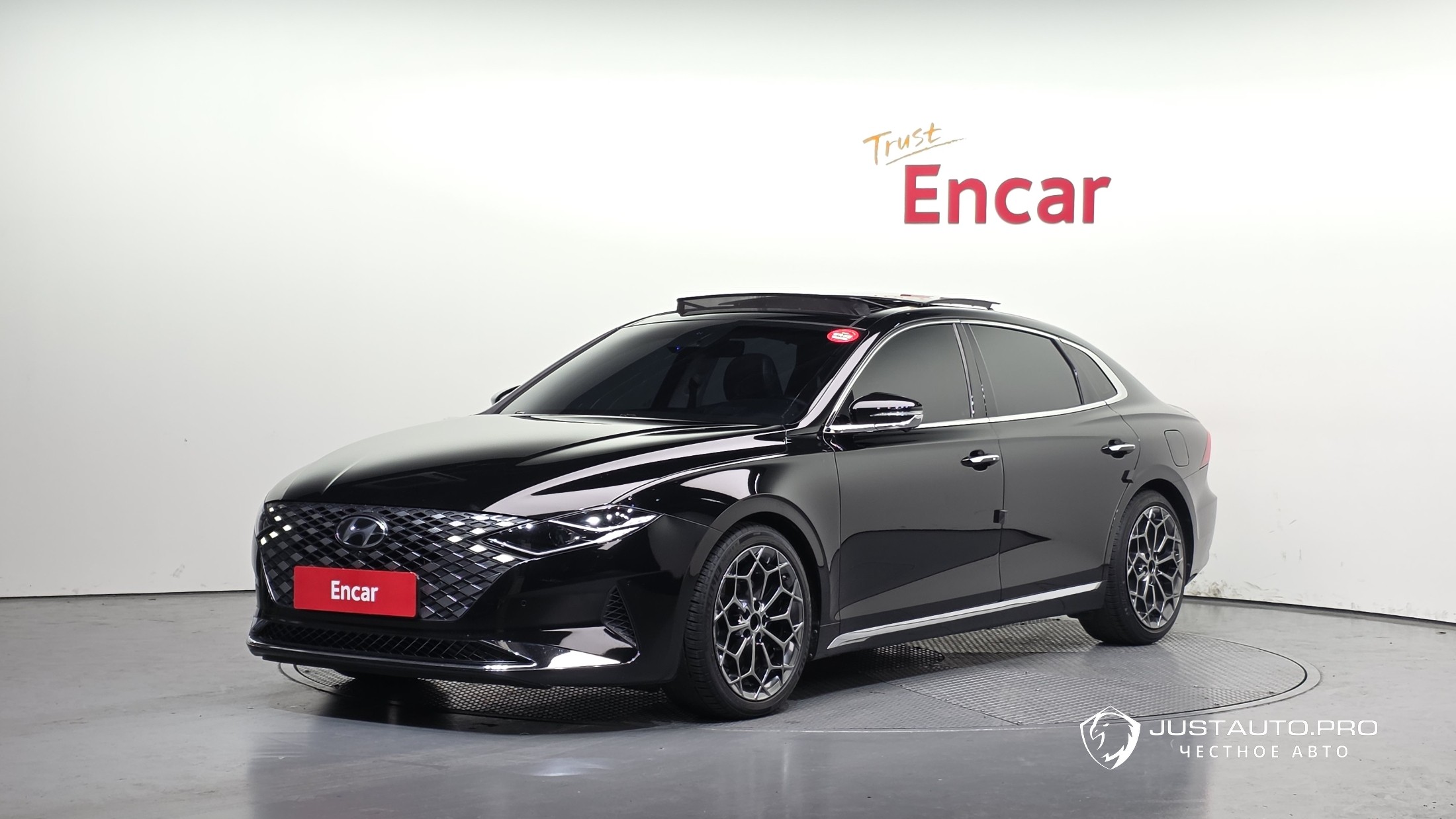 Автомобиль Hyundai Grandeur