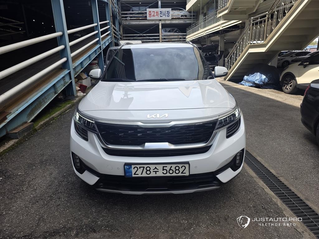 Автомобиль Kia Seltos