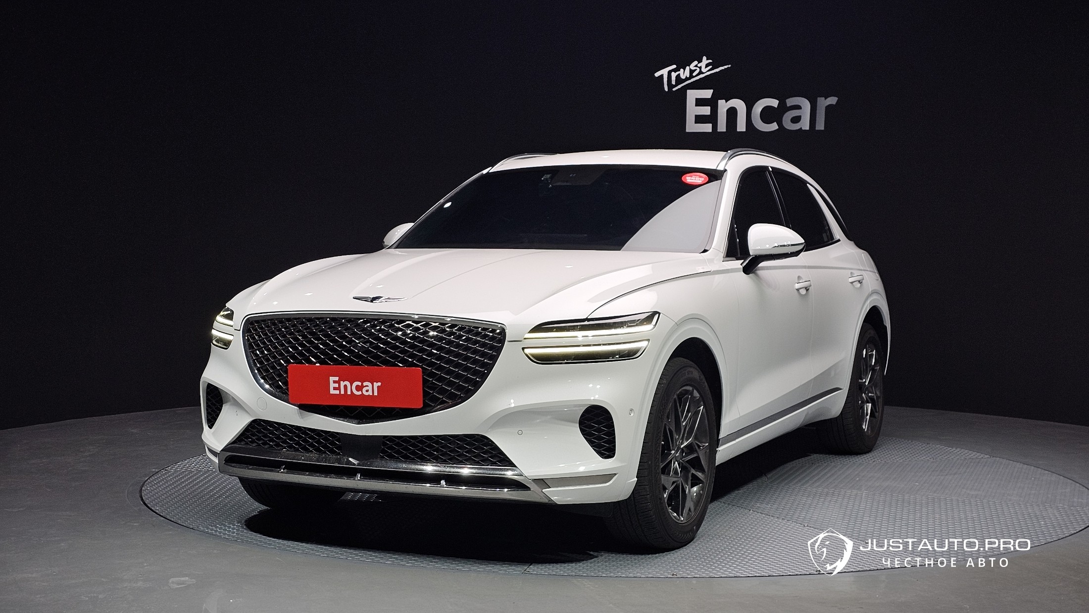 Автомобиль Genesis GV70