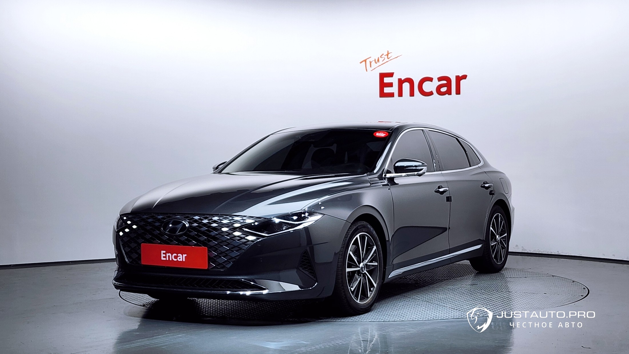 Автомобиль Hyundai Grandeur