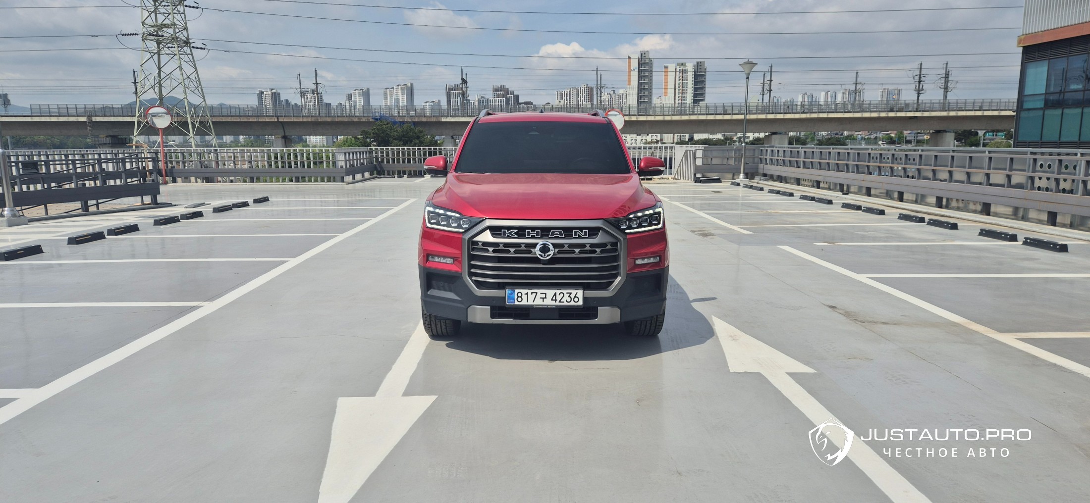 Автомобиль KG_Mobility_Ssangyong Rexton