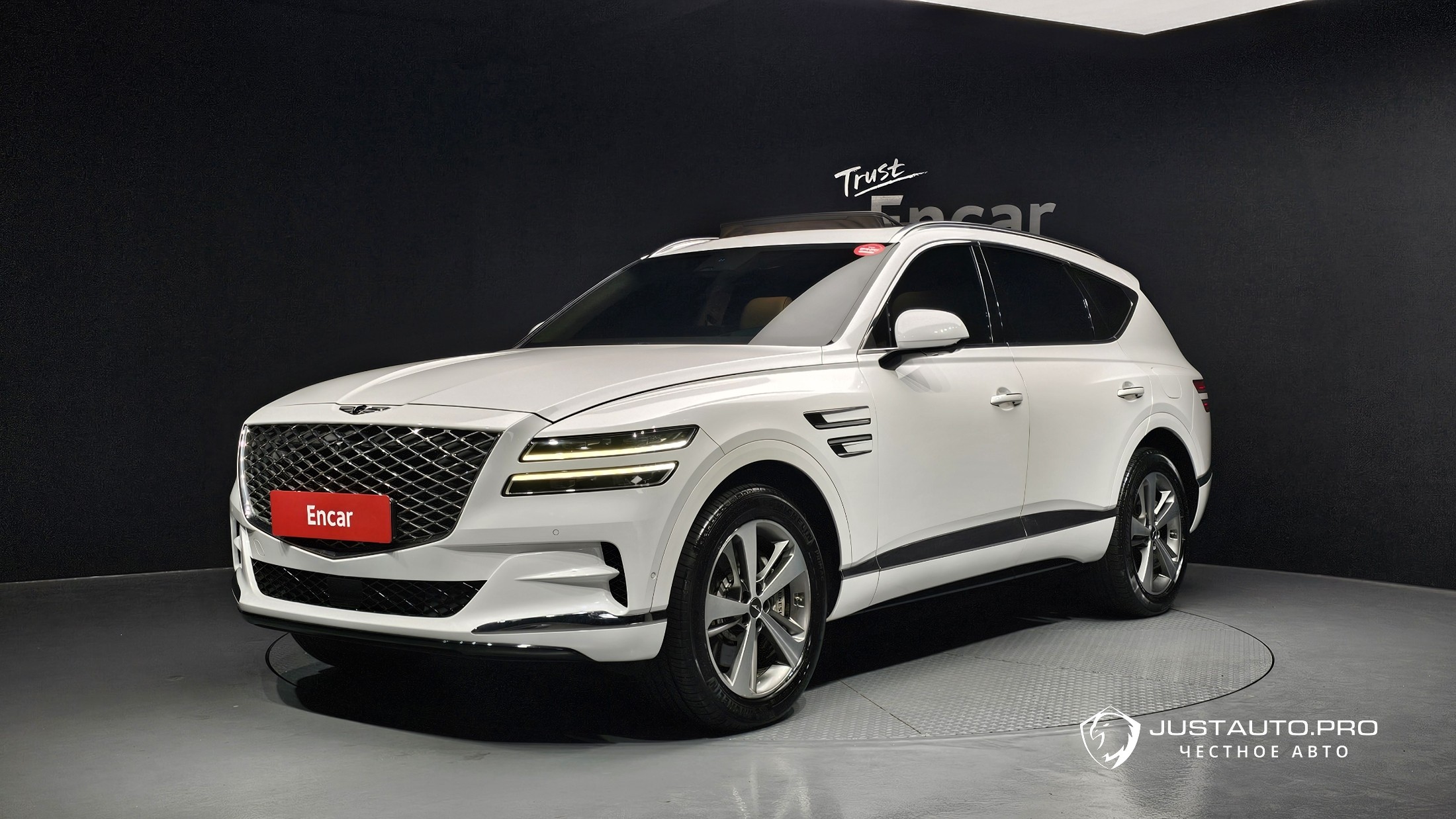 Автомобиль Genesis GV80