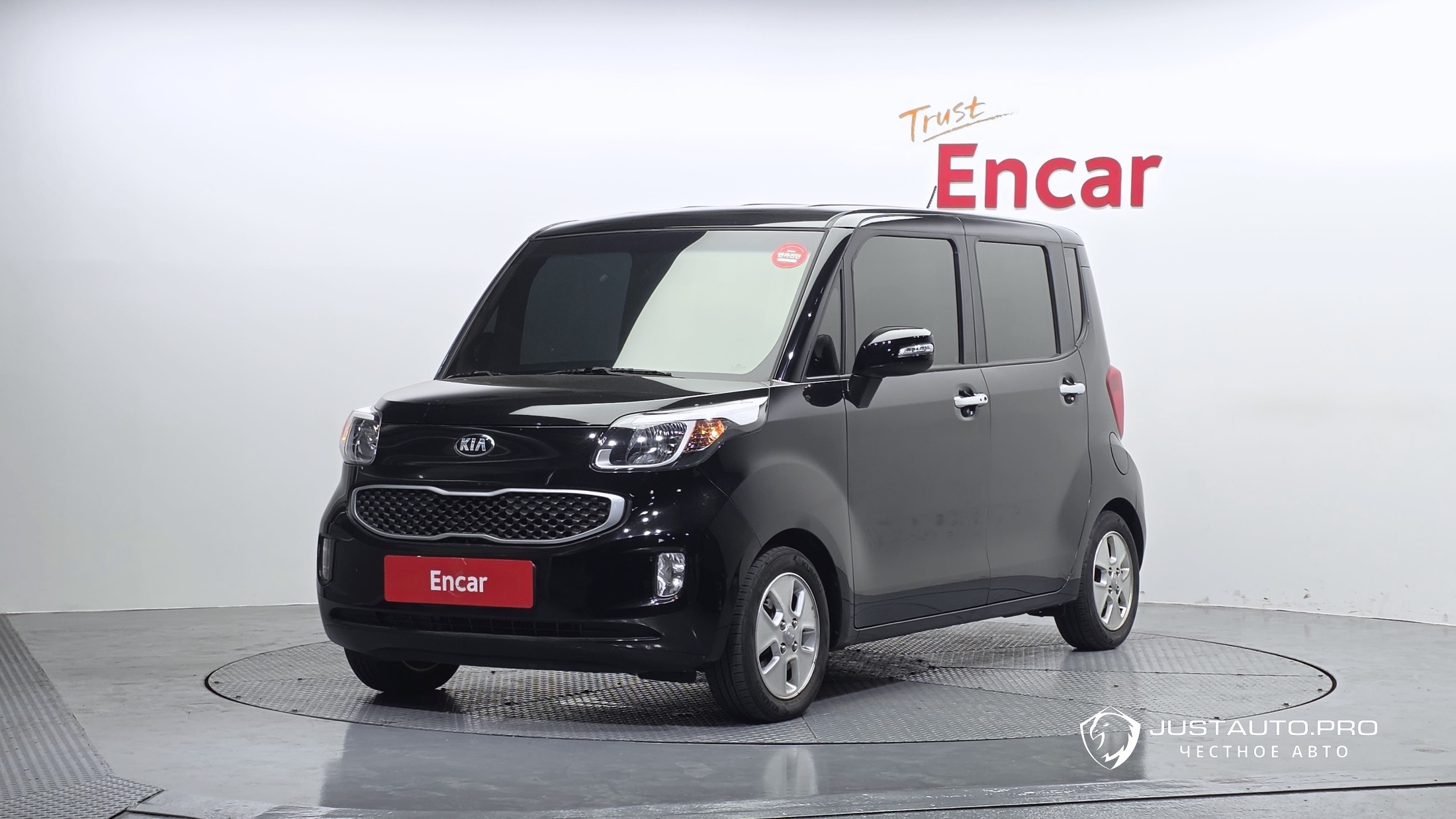 Автомобиль Kia RAY