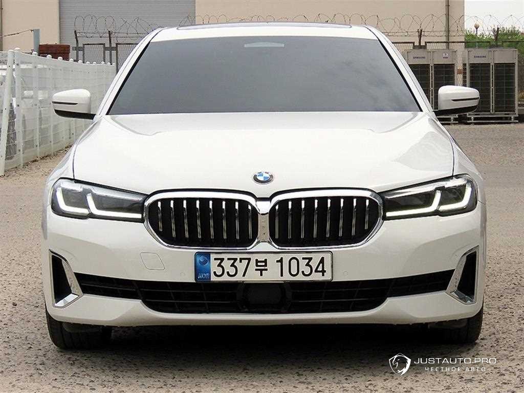 Автомобиль BMW 5-Series