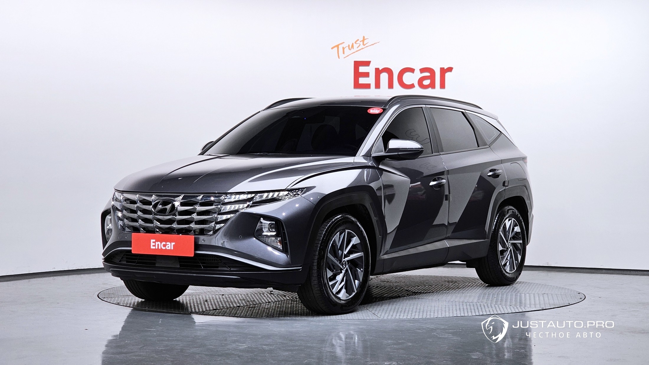 Автомобиль Hyundai Tucson