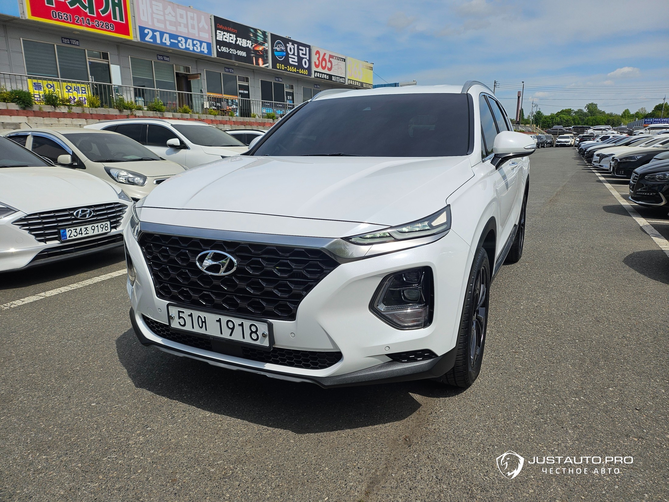 Автомобиль Hyundai Santafe