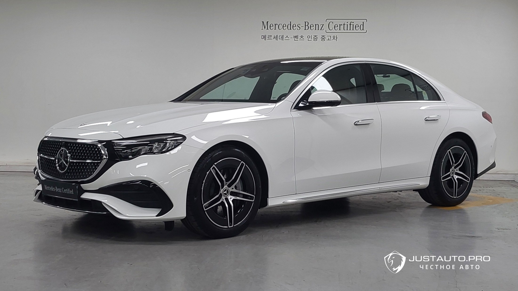 Автомобиль Mercedes-Benz E-Class