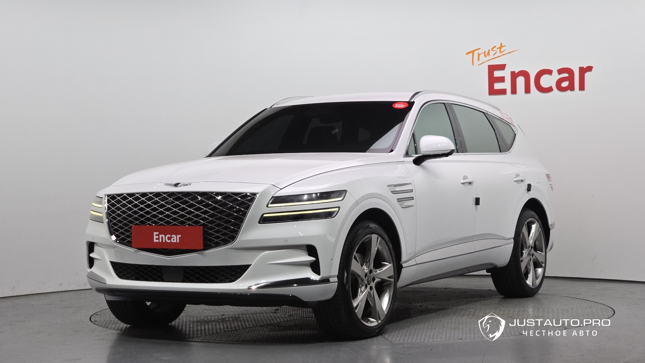 Автомобиль Genesis GV80