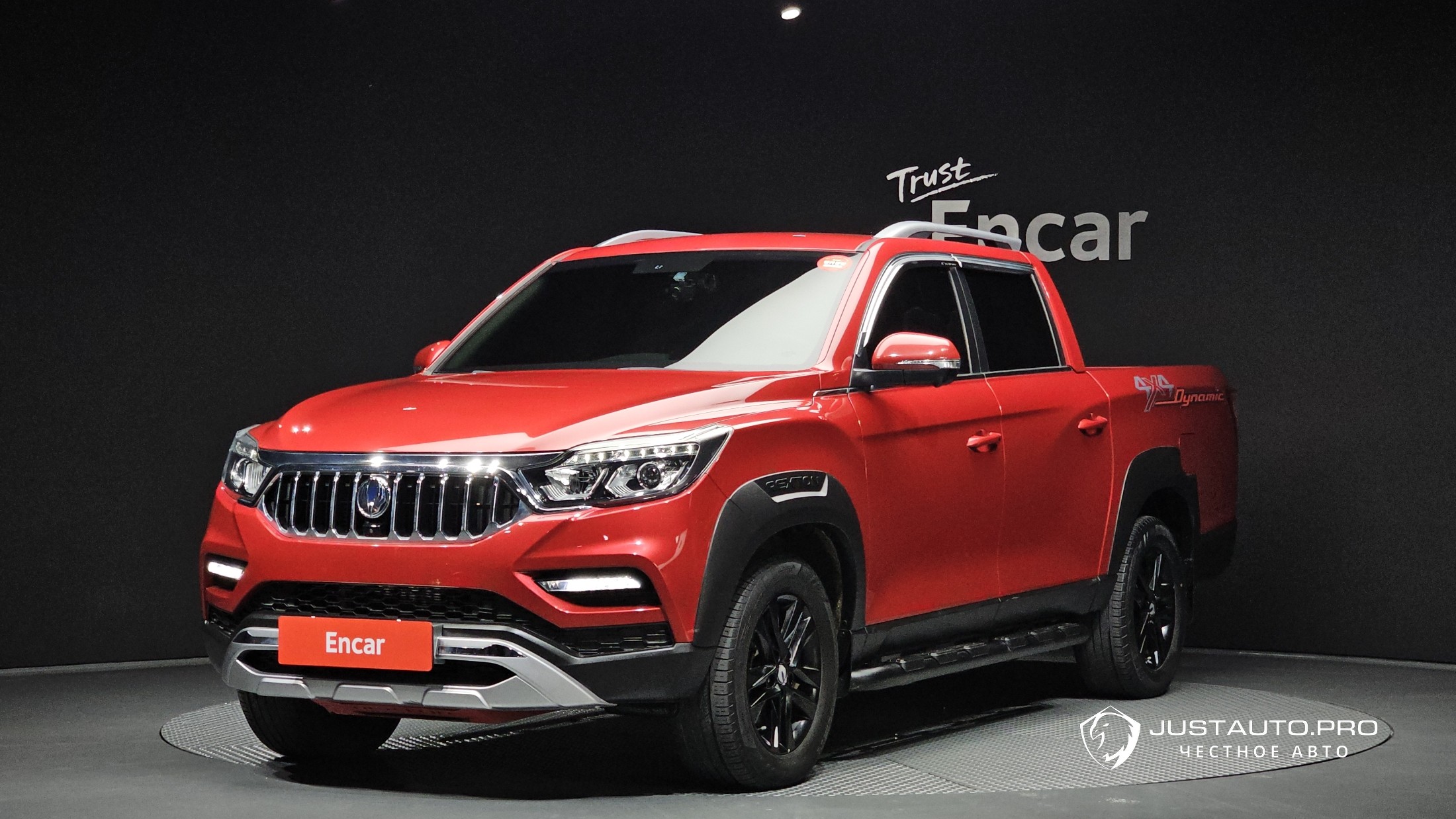 Автомобиль KG_Mobility_Ssangyong Rexton