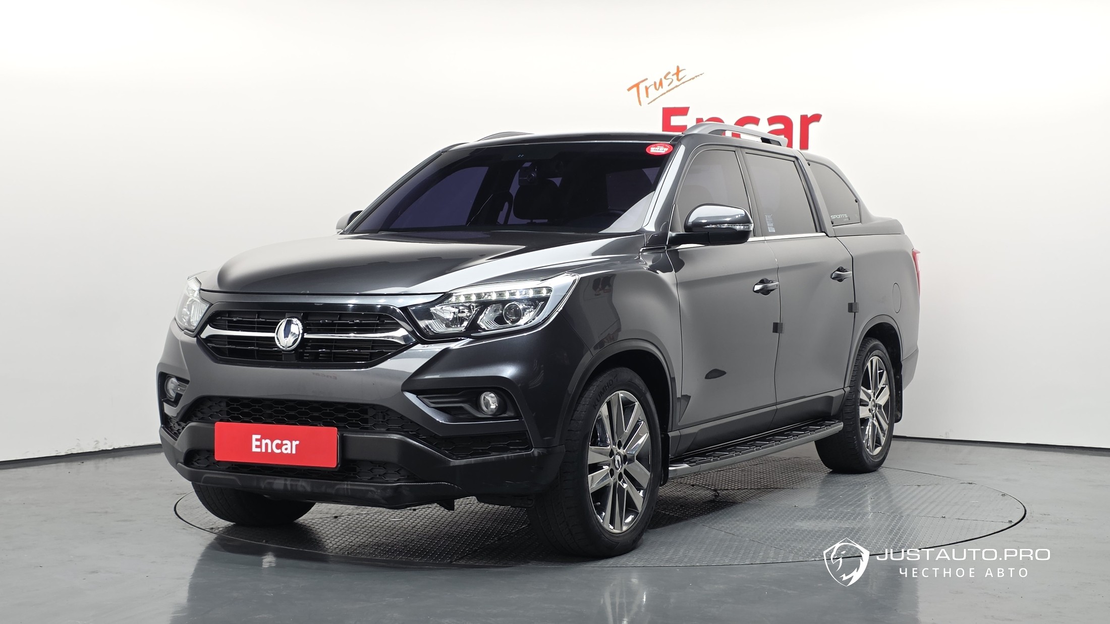 Автомобиль KG_Mobility_Ssangyong Rexton