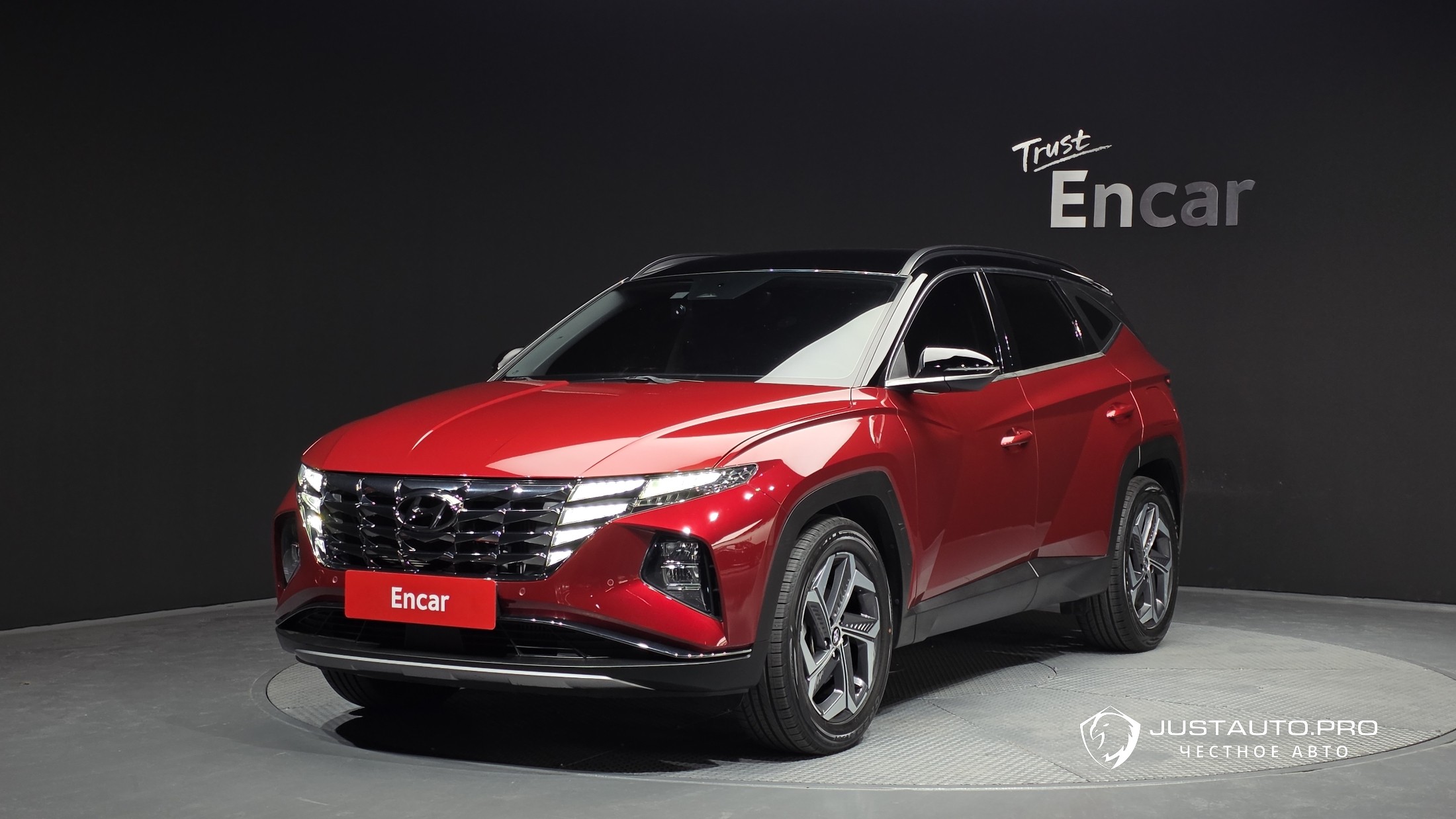 Автомобиль Hyundai Tucson