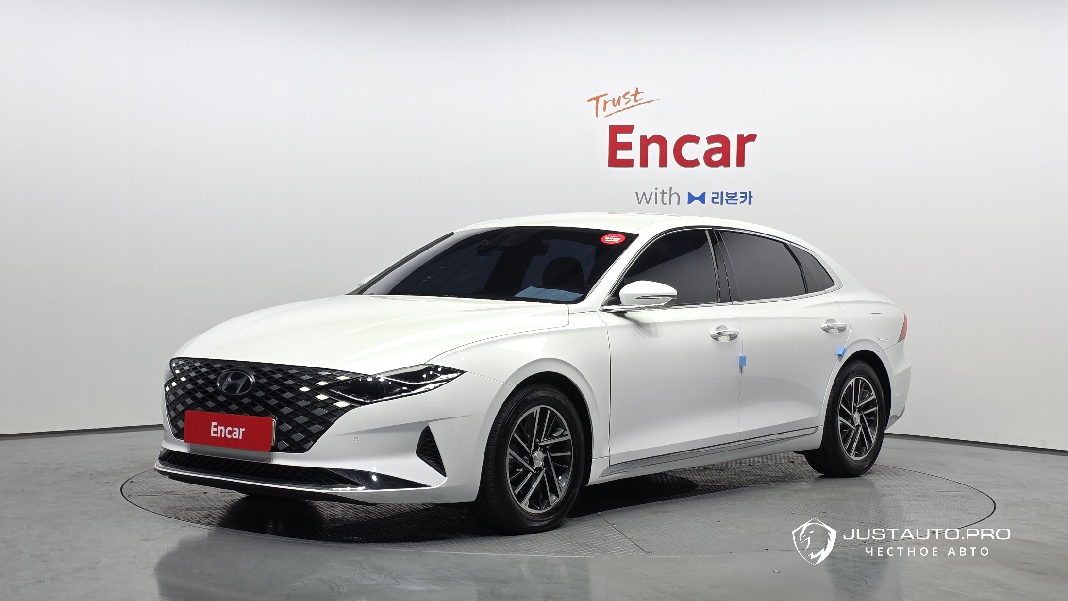Автомобиль Hyundai Grandeur