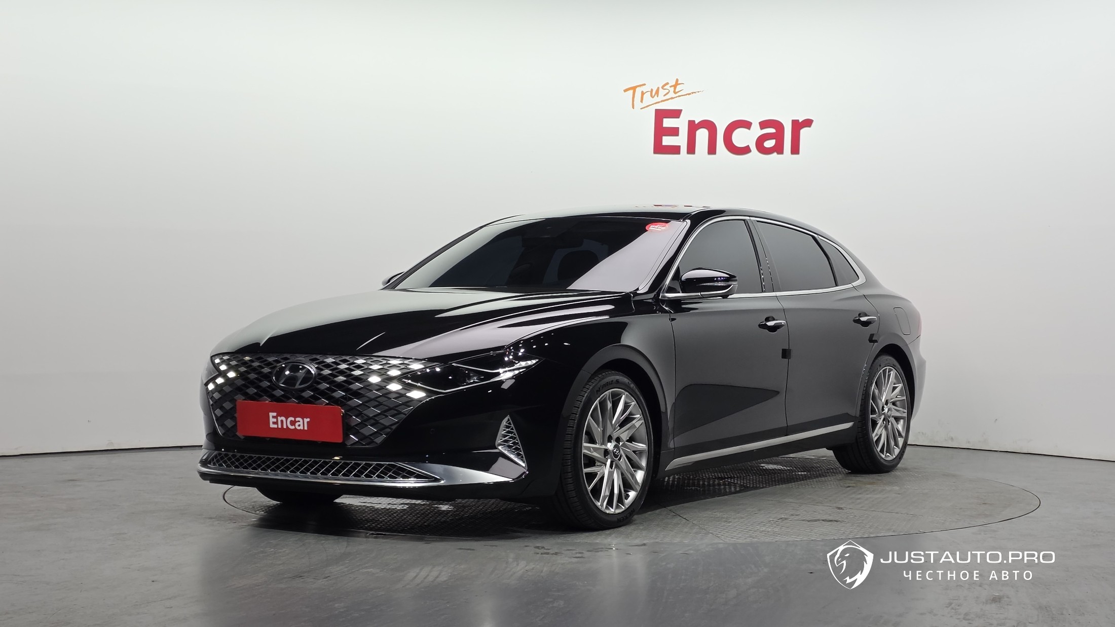 Автомобиль Hyundai Grandeur