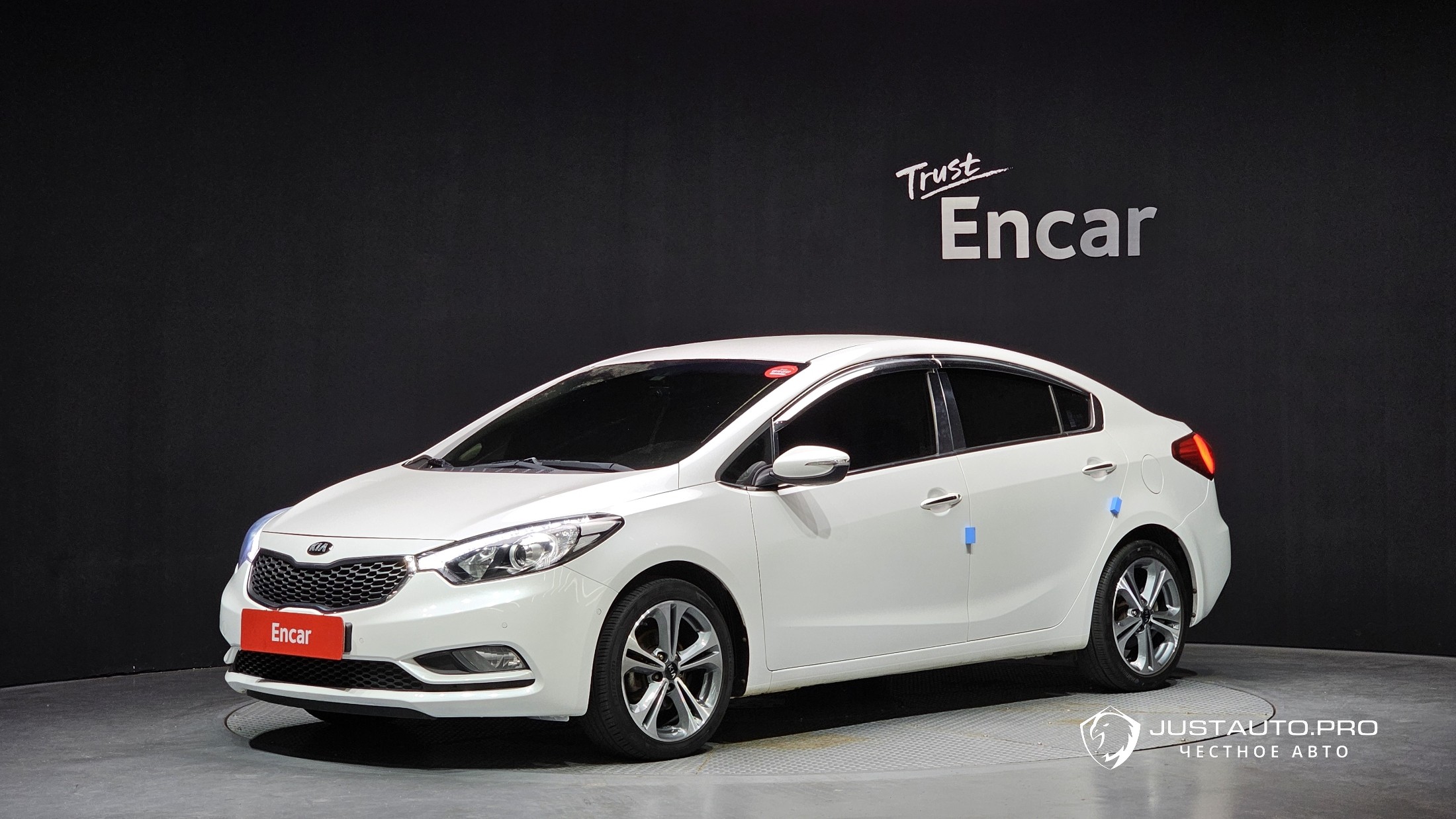 Автомобиль Kia K3