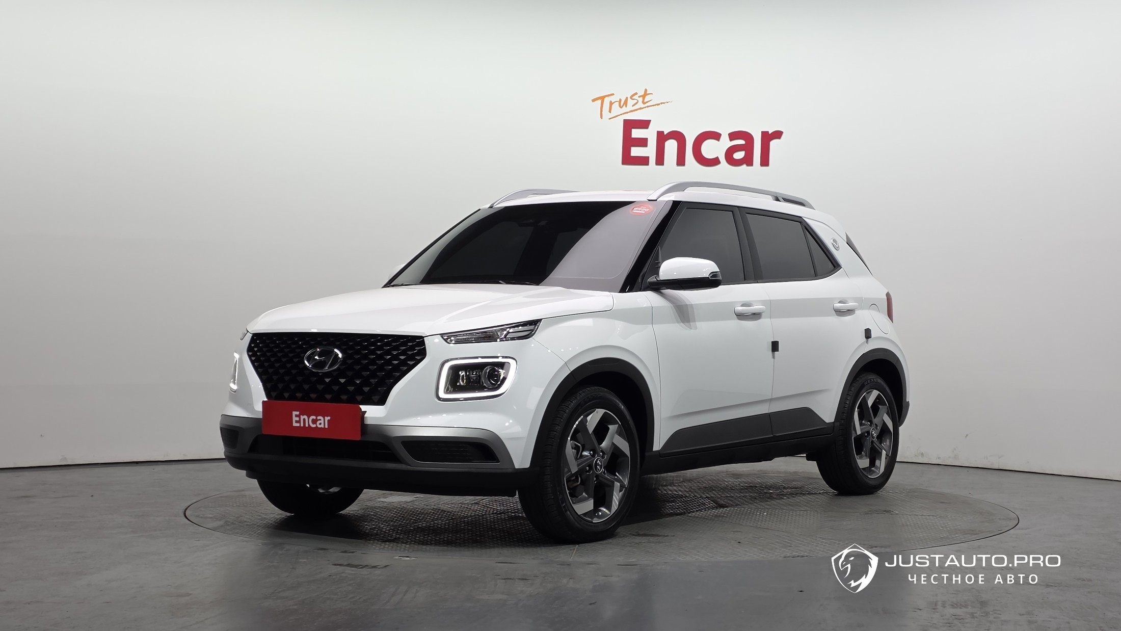 Автомобиль Hyundai Venue