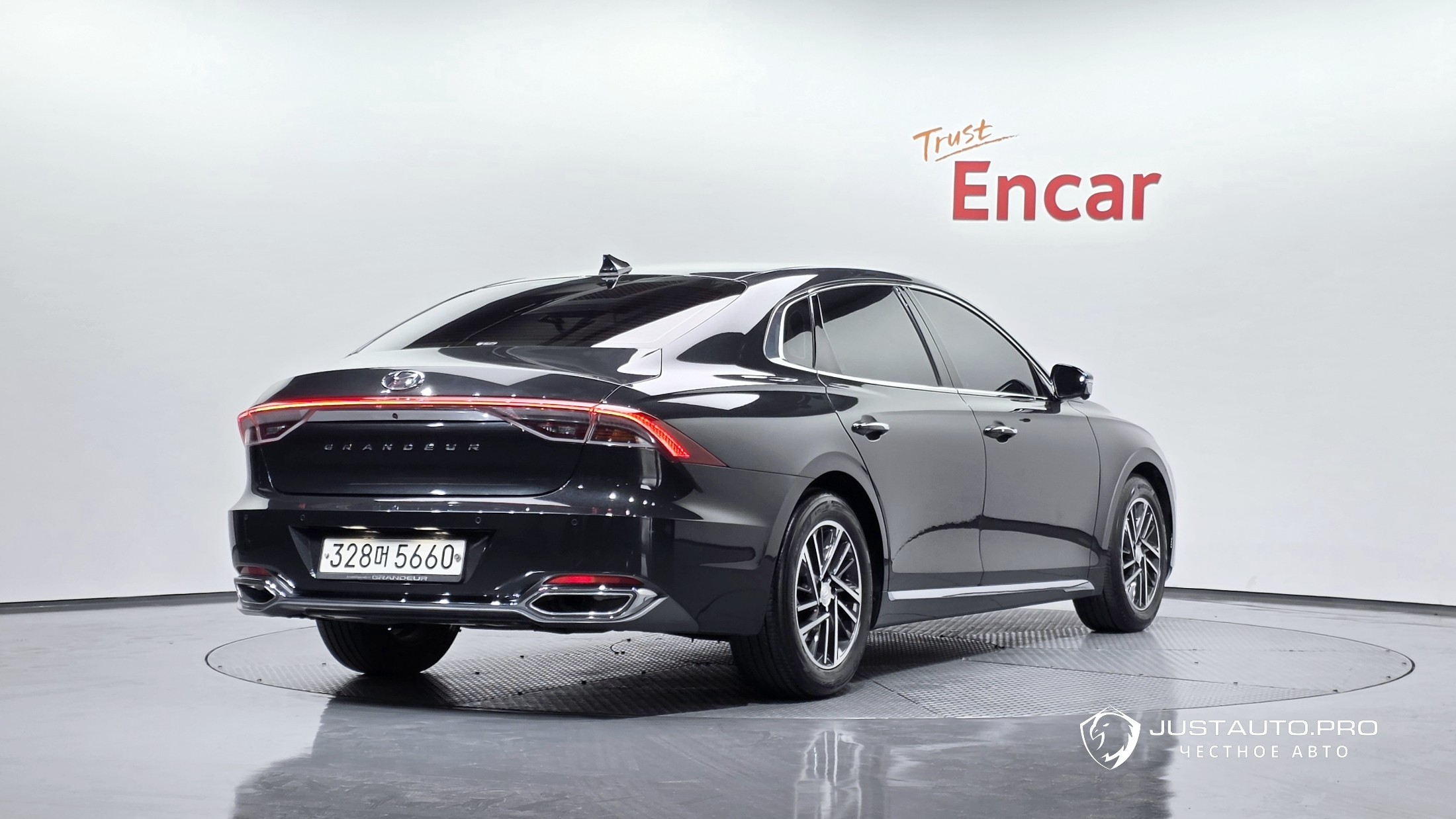 Автомобиль Hyundai Grandeur