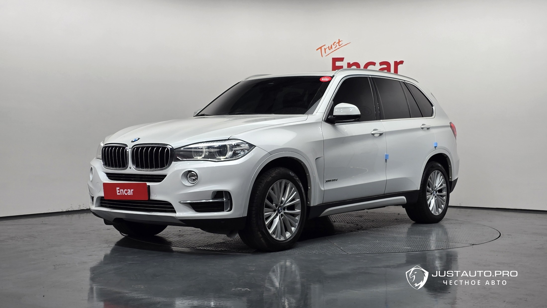 Автомобиль BMW X5