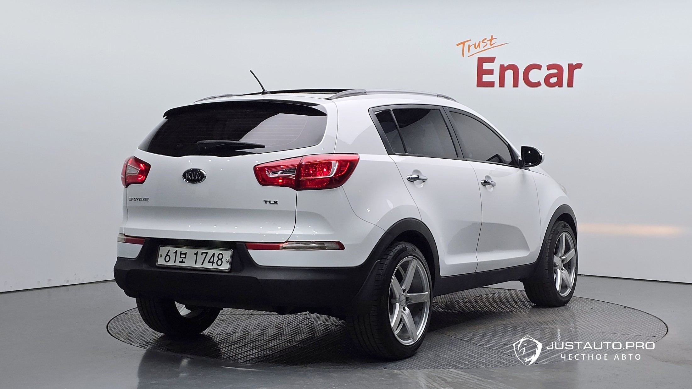 Автомобиль Kia Sportage