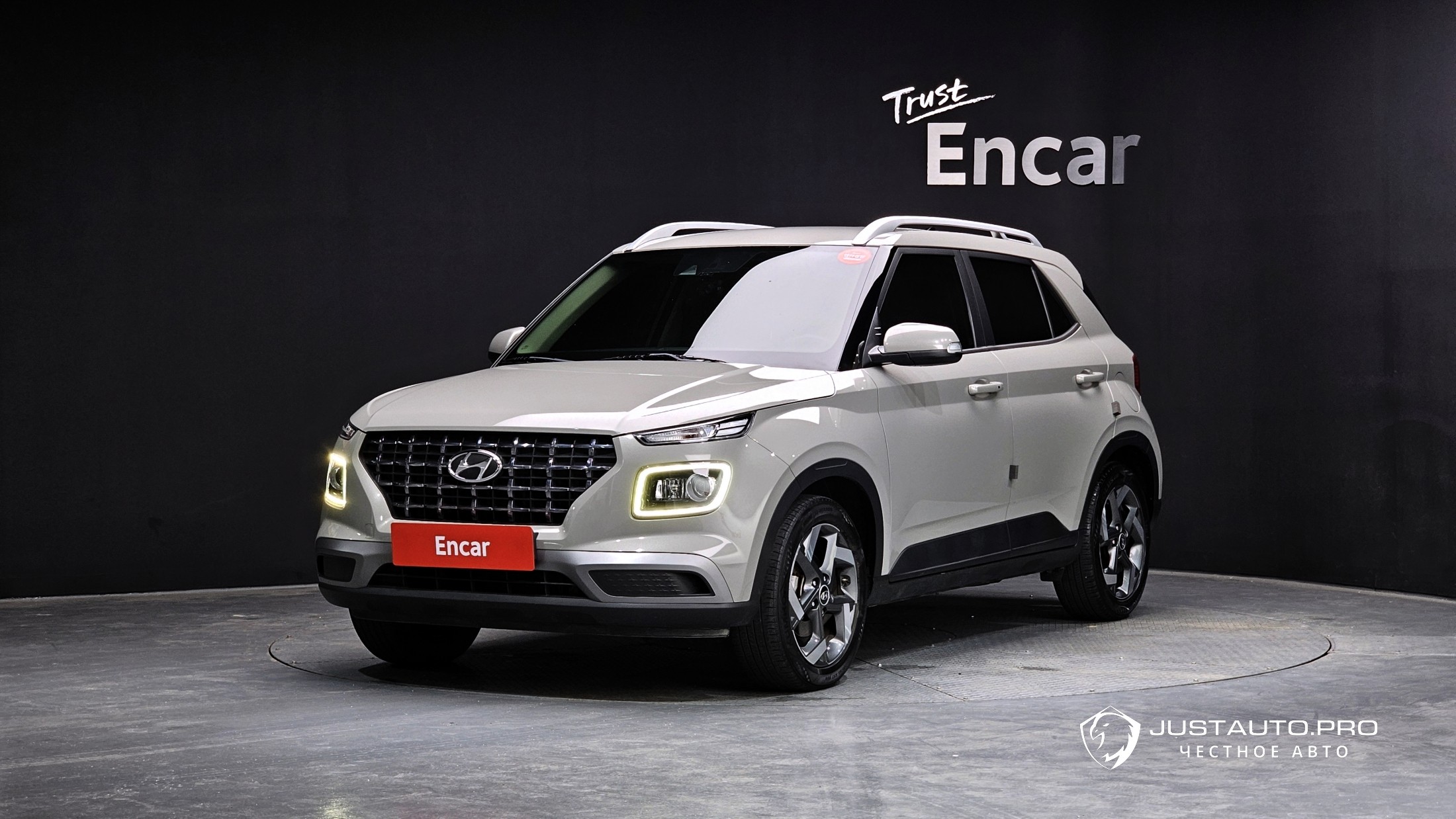 Автомобиль Hyundai Venue