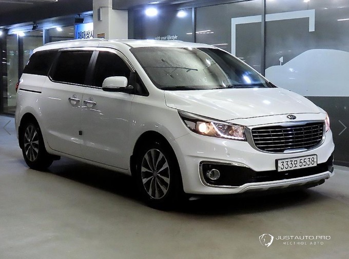 Автомобиль Kia Canival