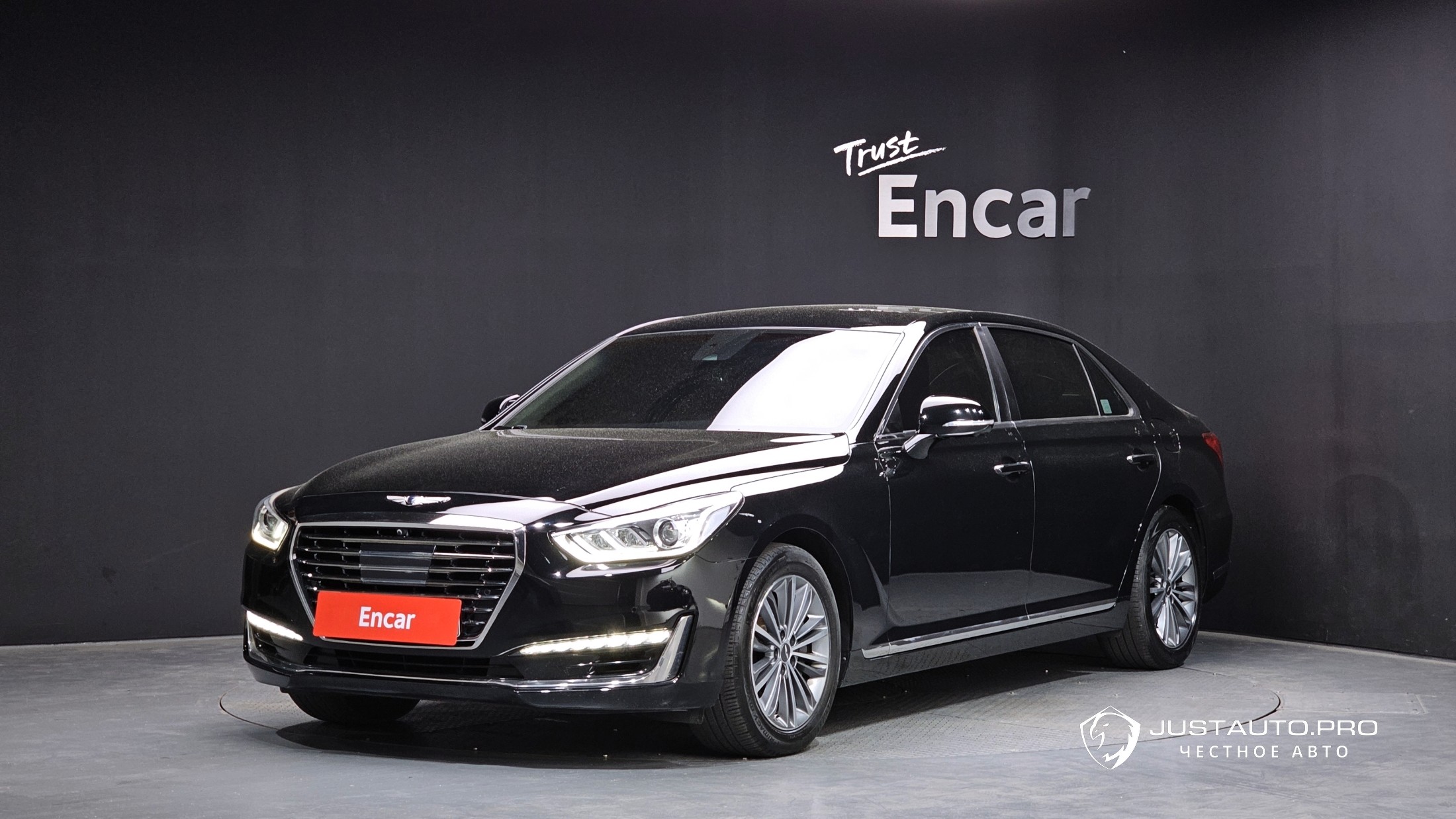 Автомобиль Genesis EQ900
