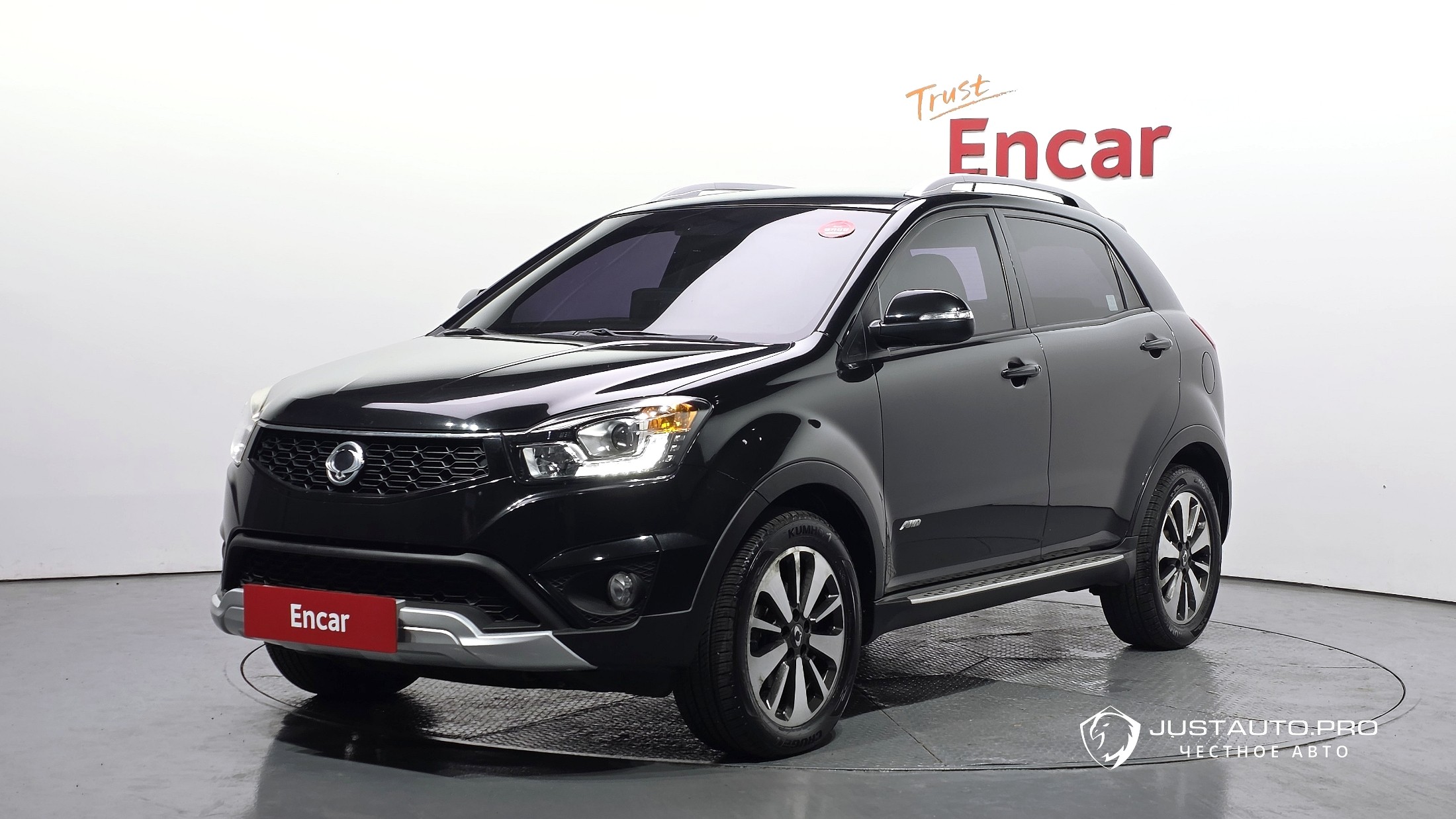 Автомобиль KG_Mobility_Ssangyong KORANDO