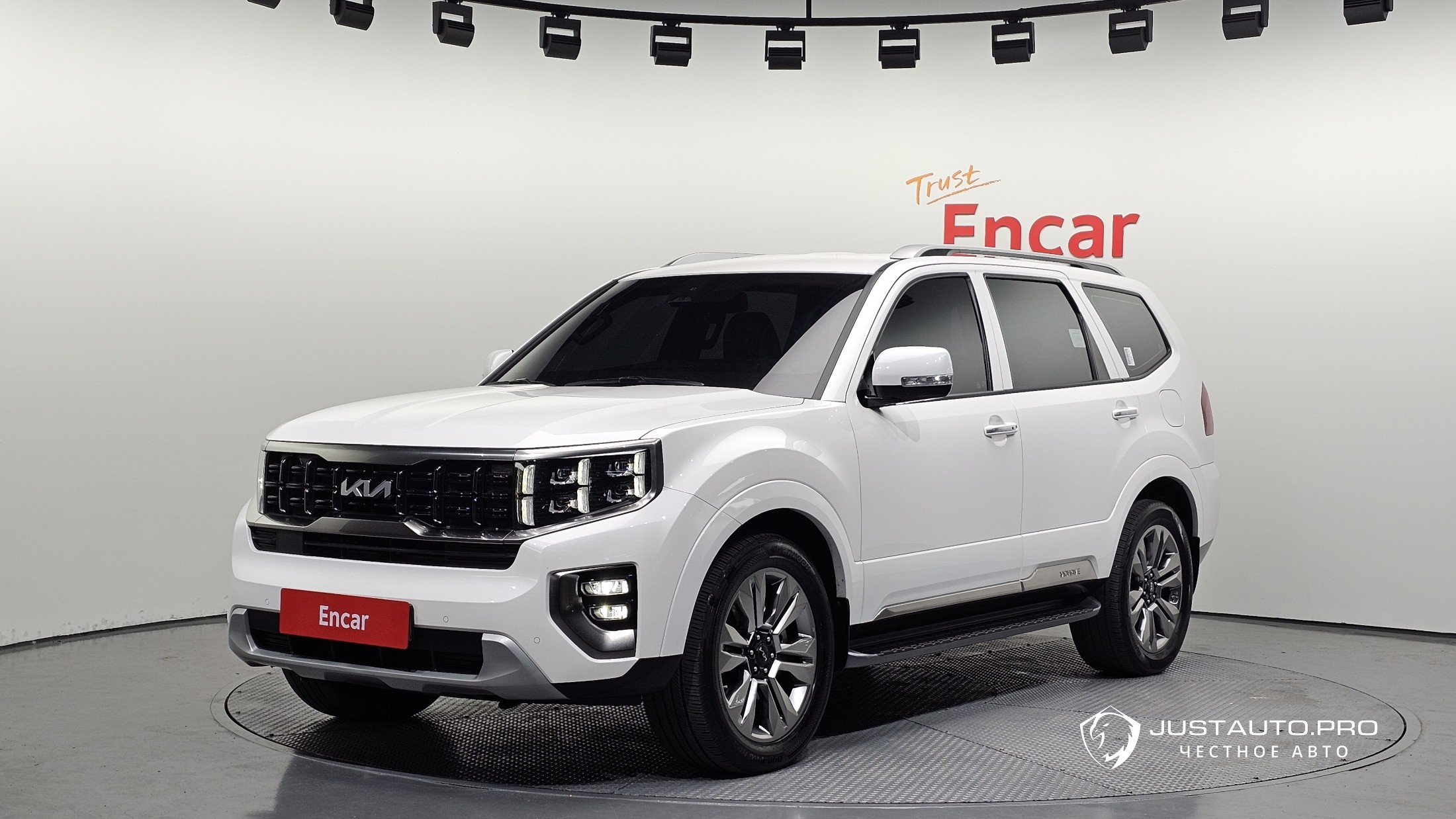 Автомобиль Kia Mohave