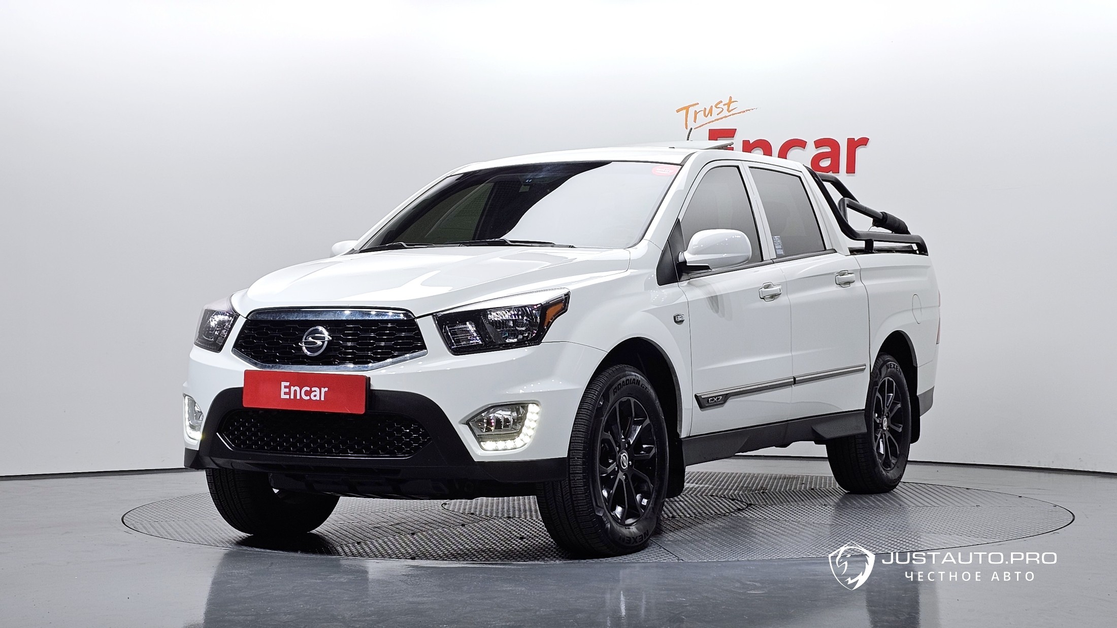 Автомобиль KG_Mobility_Ssangyong KORANDO