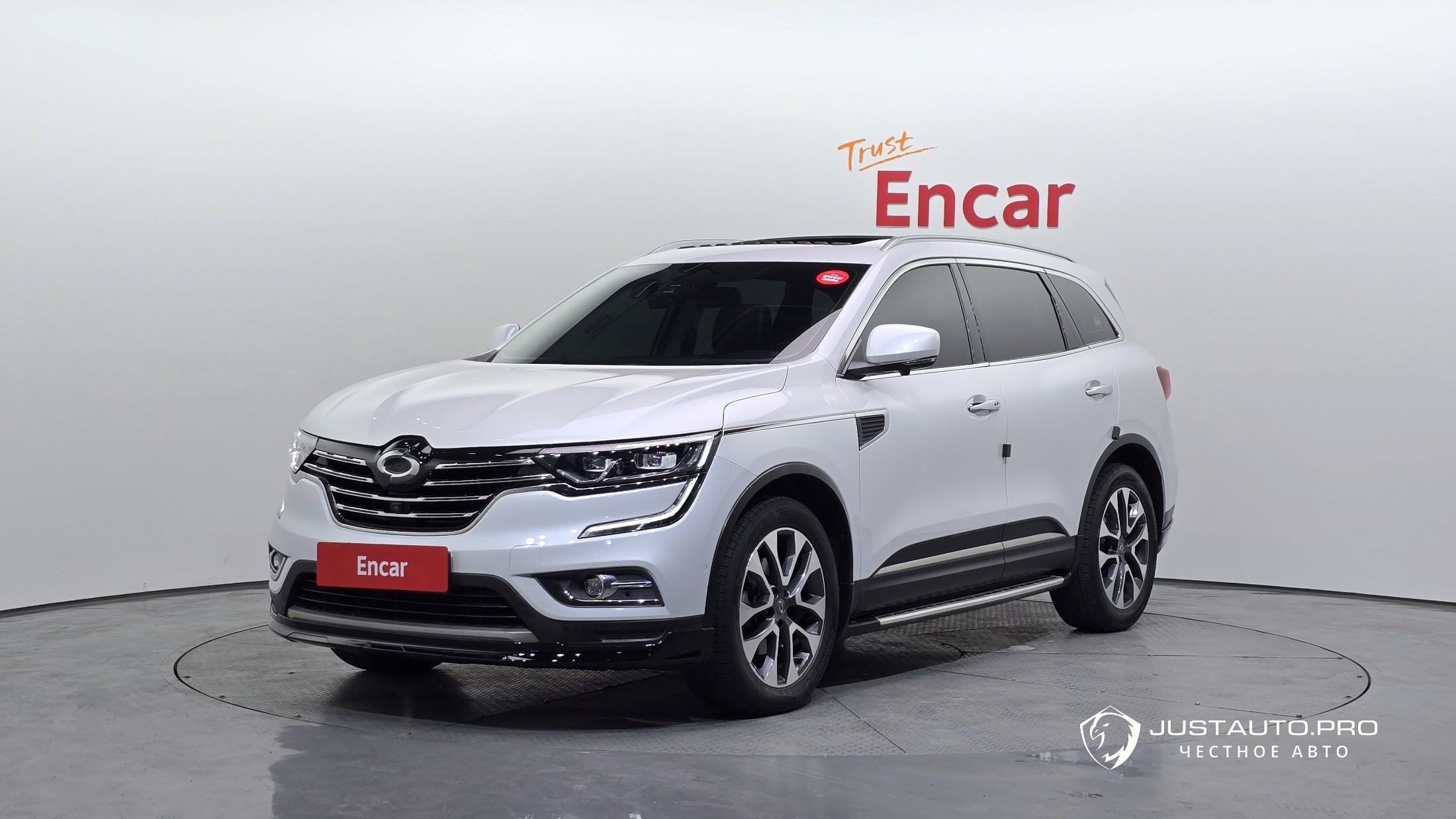 Автомобиль Renault-KoreaSamsung QM6