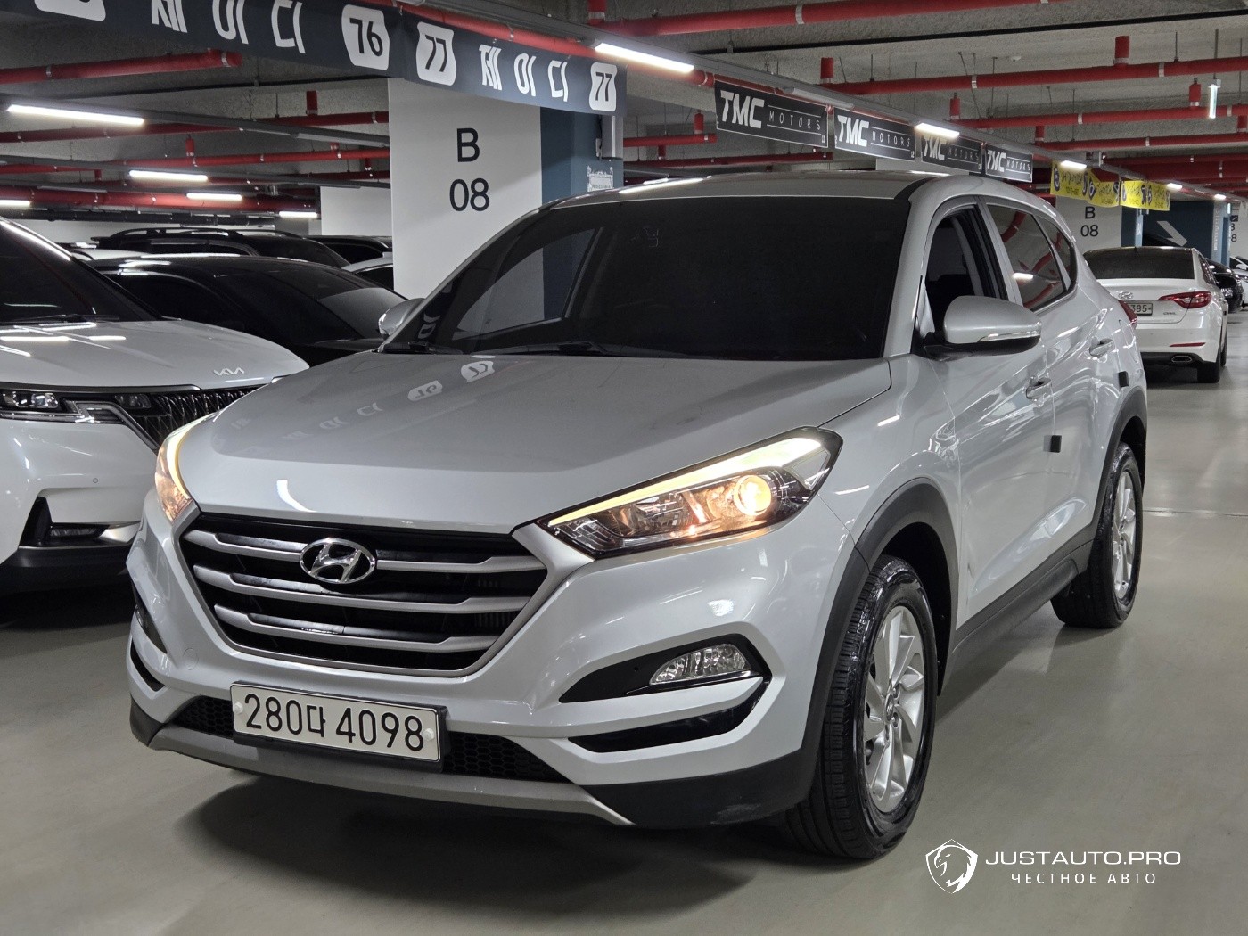 Автомобиль Hyundai Tucson