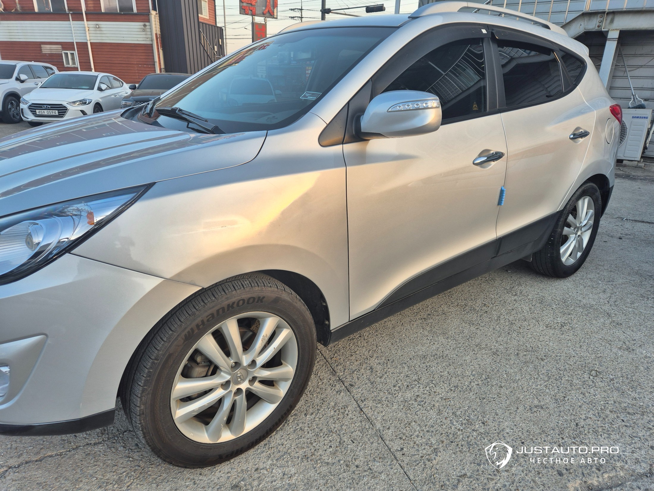 Автомобиль Hyundai Tucson