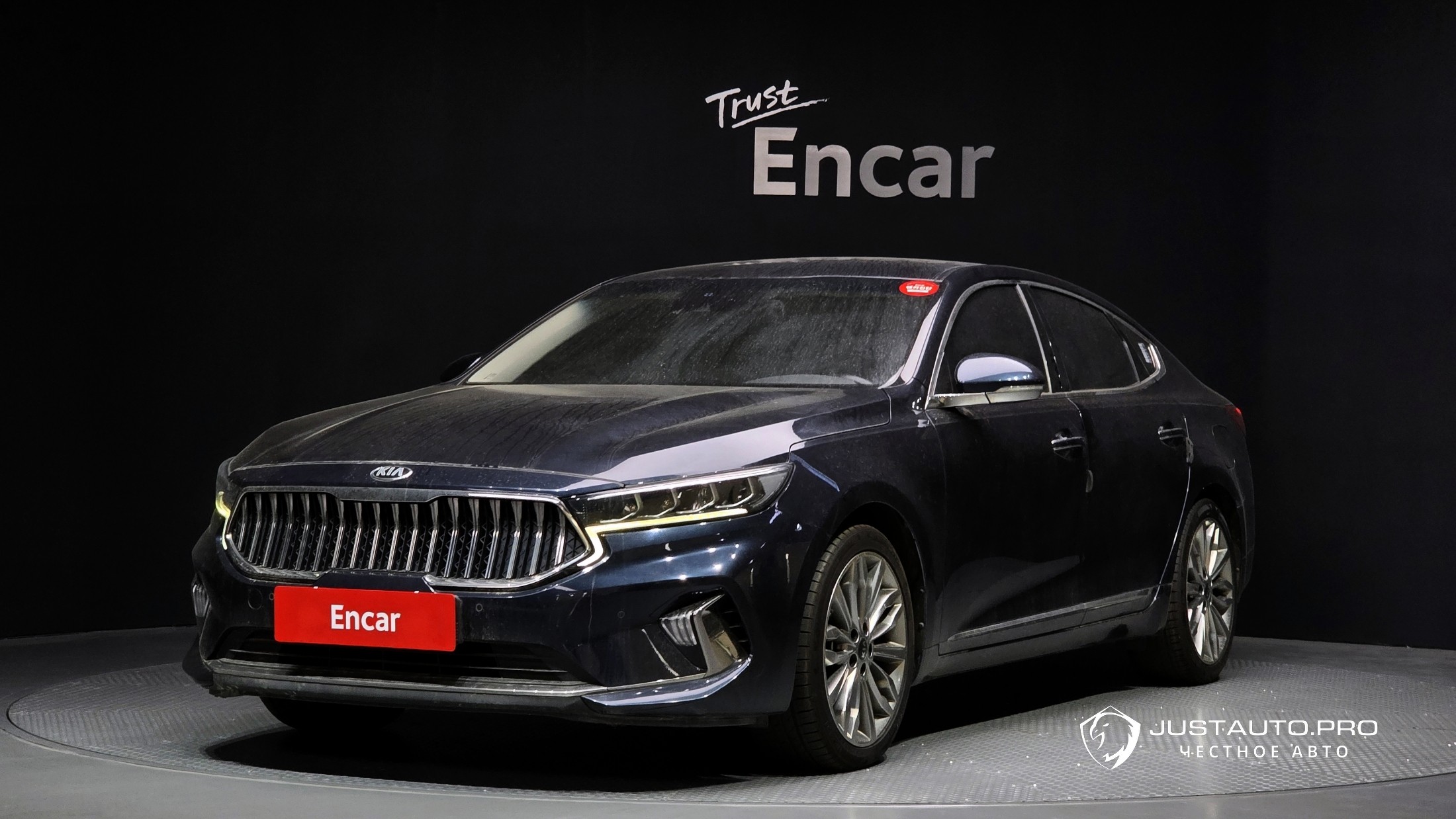 Автомобиль Kia K7