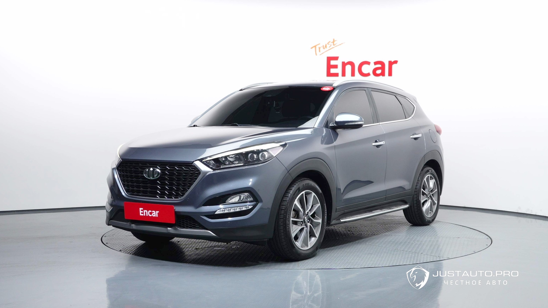 Автомобиль Hyundai Tucson