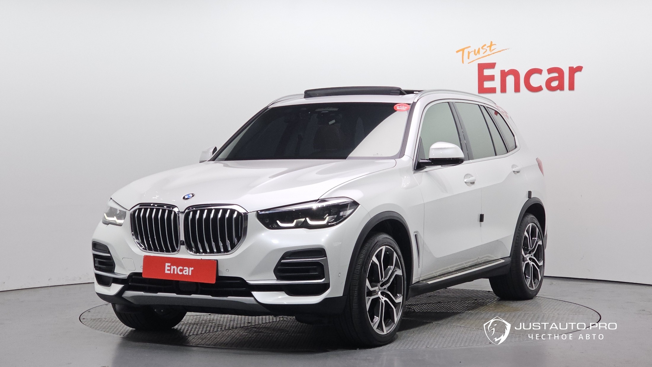 Автомобиль BMW X5