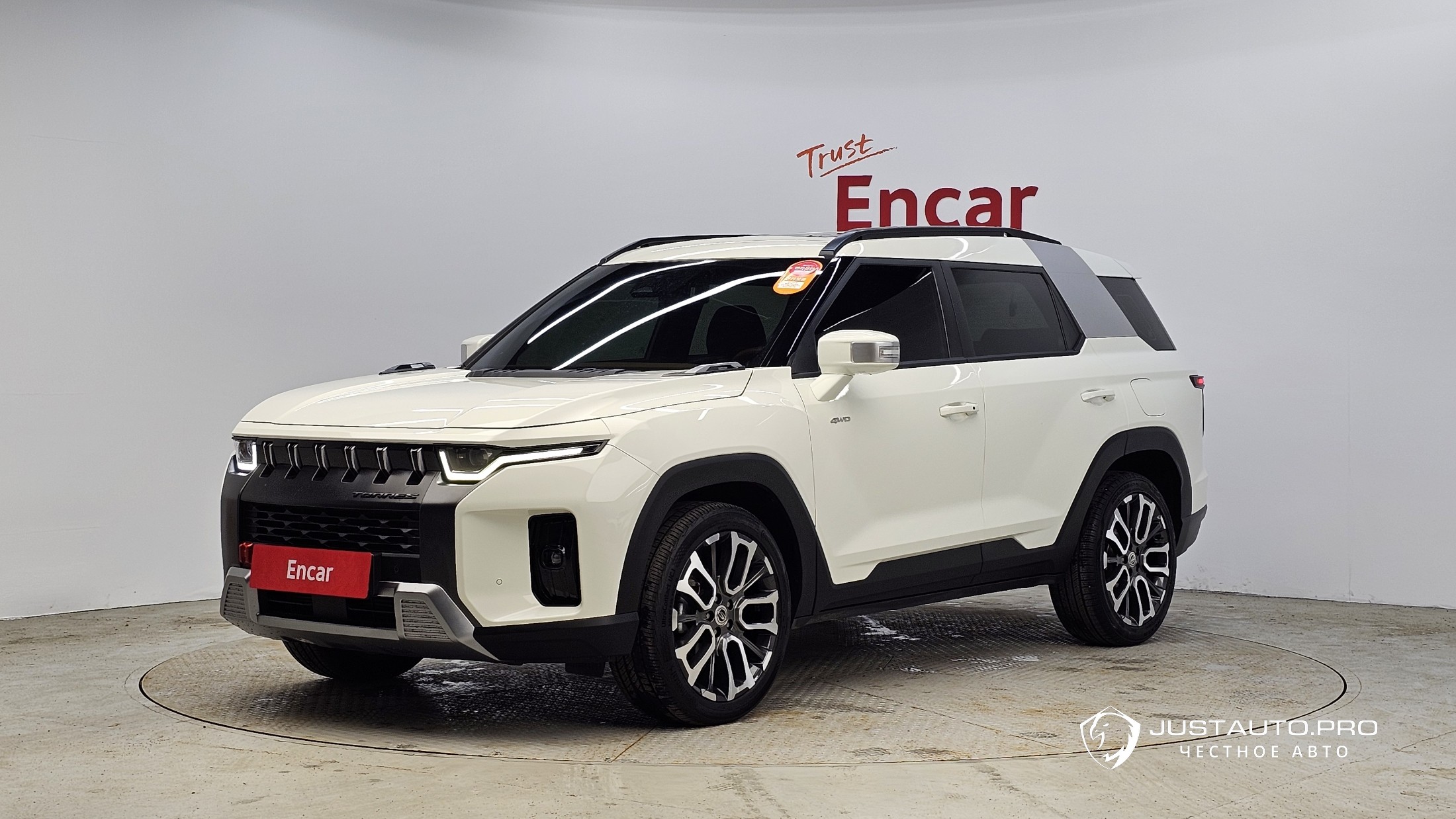 Автомобиль KG_Mobility_Ssangyong Torres