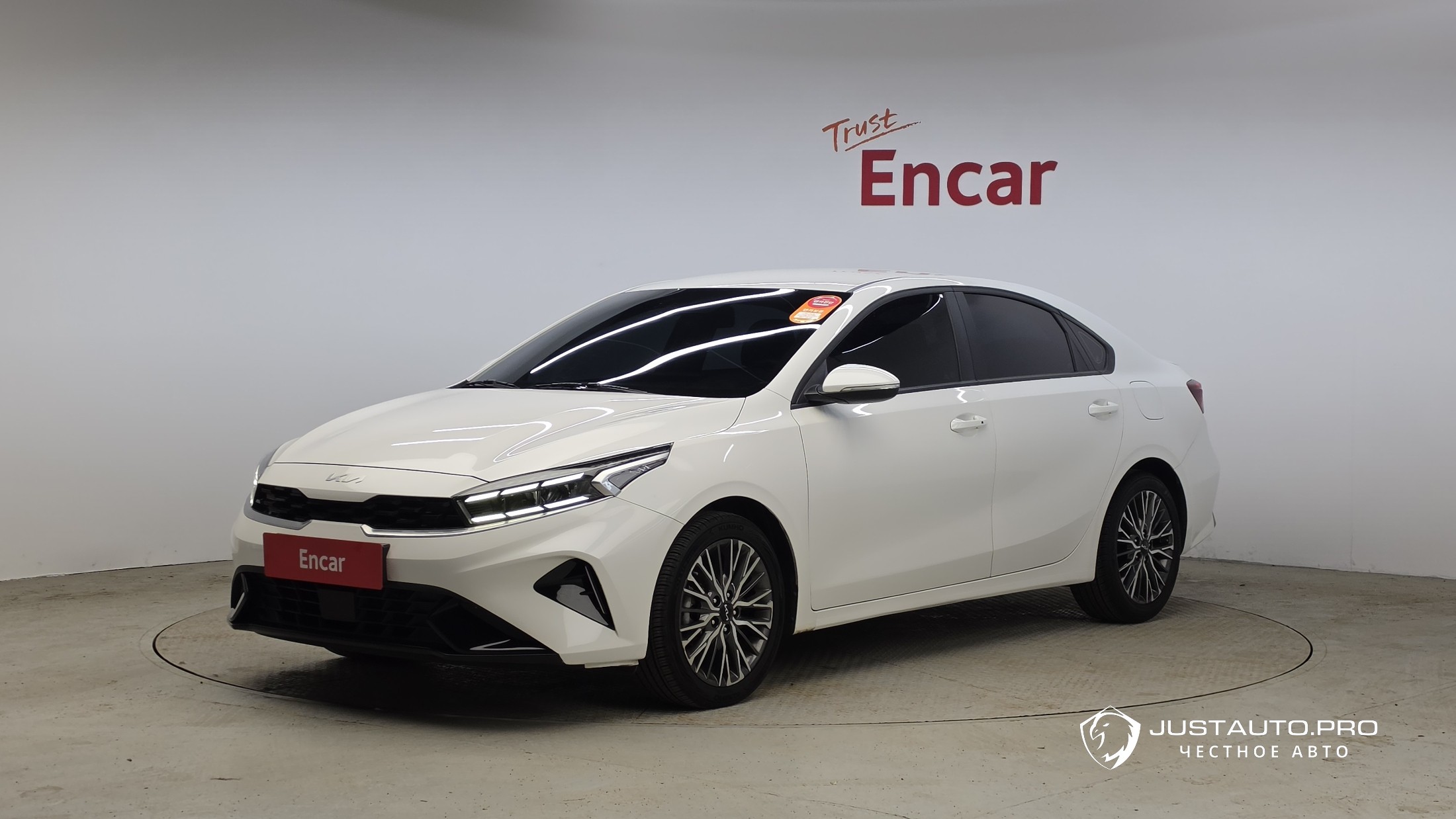 Автомобиль Kia K3