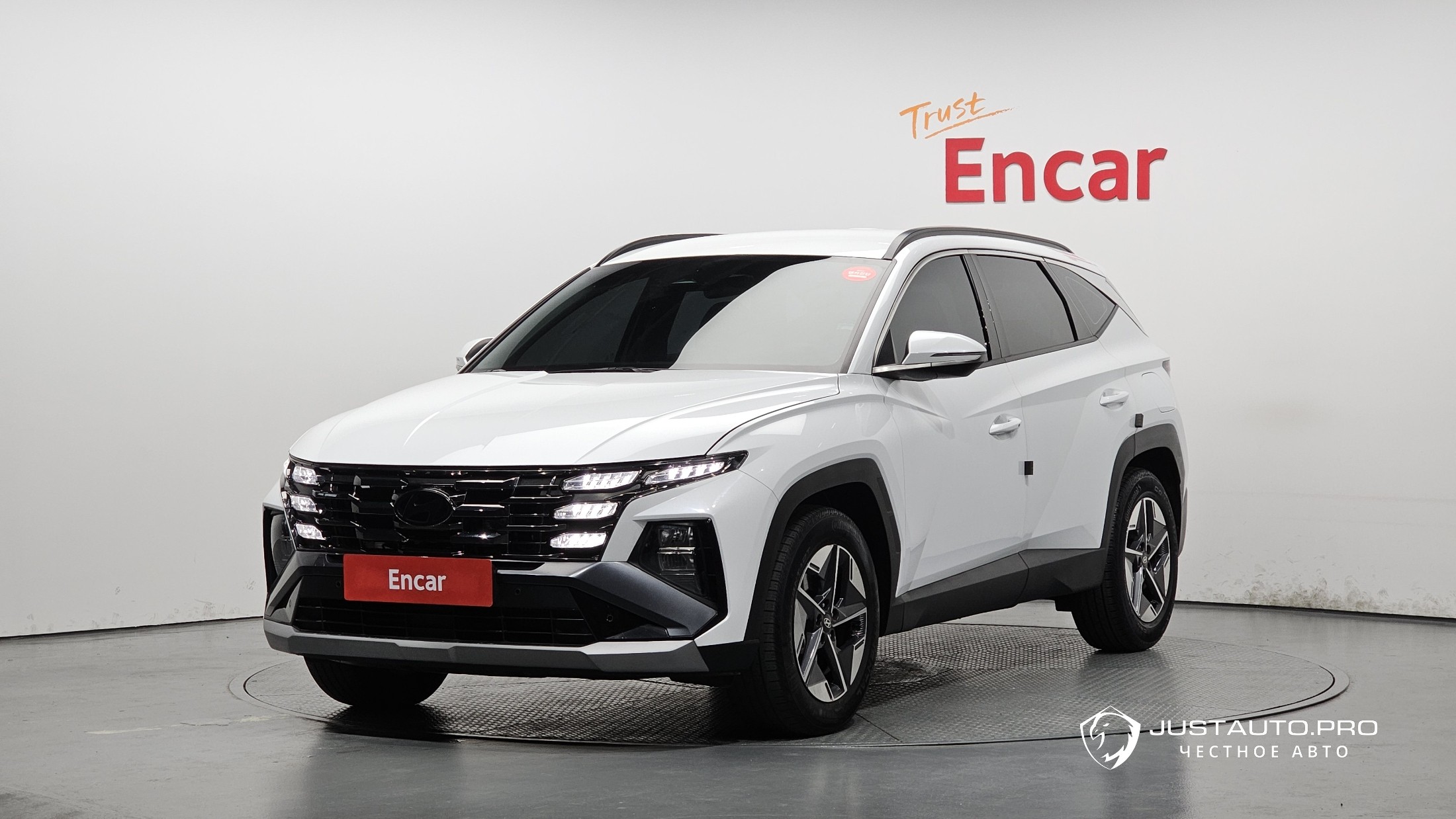 Автомобиль Hyundai Tucson